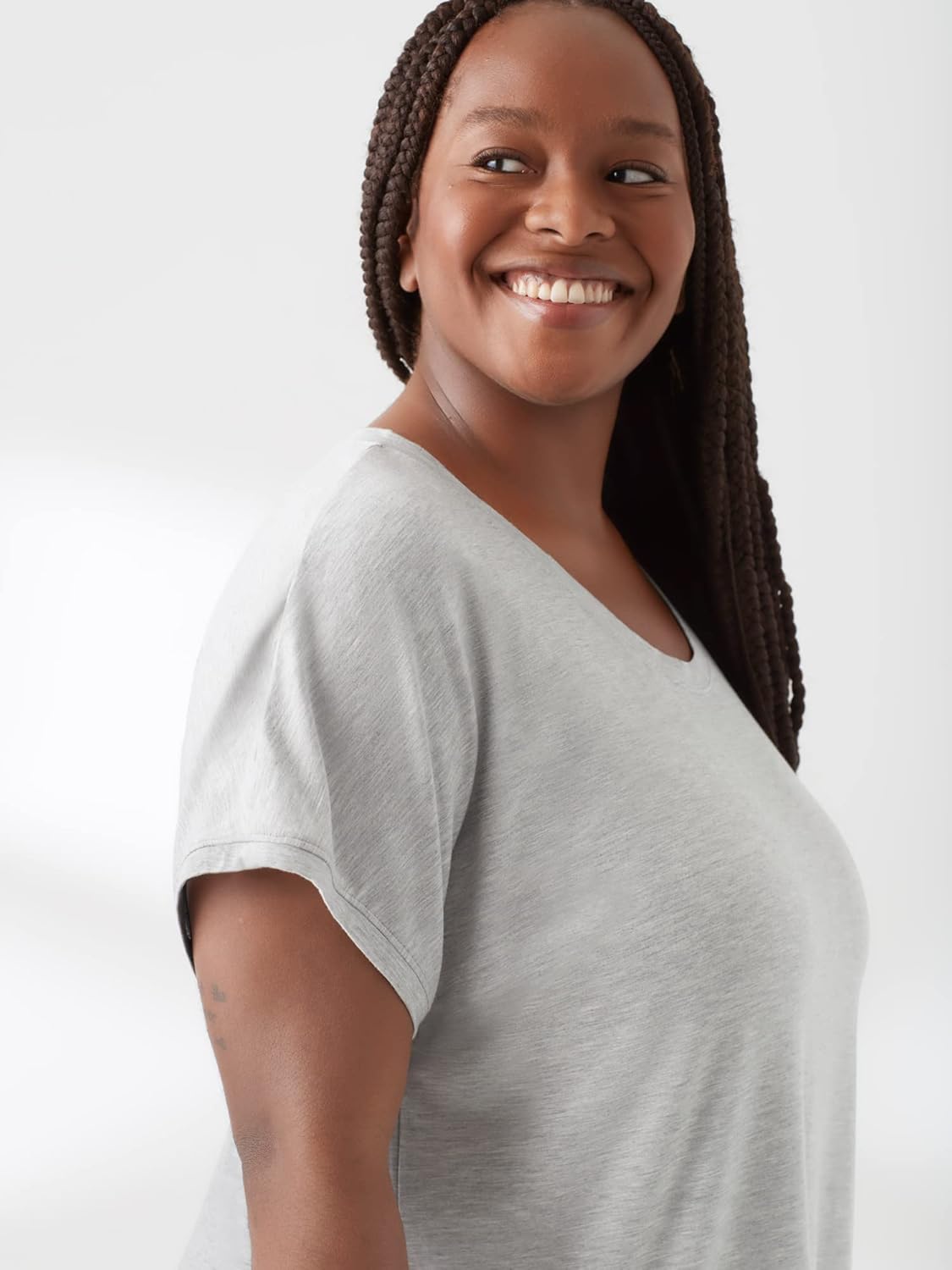 メンズ / レディース パジャマ 長袖 かぶり 丸首 [癒しのパジャマシリーズ] オーガニックコットン100％無染色接結ニット 1220 商品一覧  パジャマ工房 [True &amp; Co] パジャマトップス Any Wear Relaxed V Neck T-shirt レディース