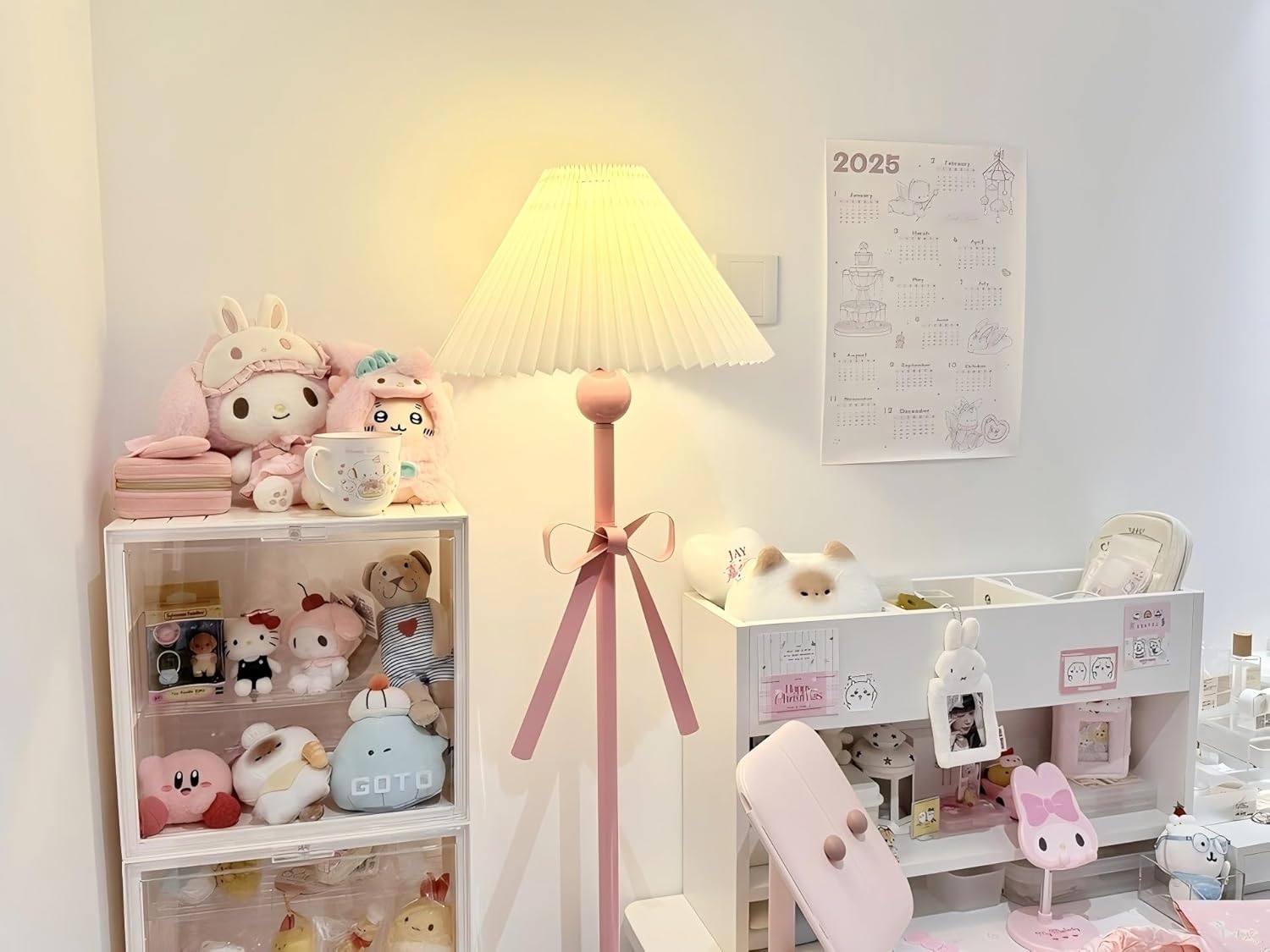 Pink Floor Lamp, Modern Corner Tall Lamp with Pleated Fabric Shade, E26 Base, Cute Bow Standing Lamp for Living Room Bedroom Girl's Room Decor