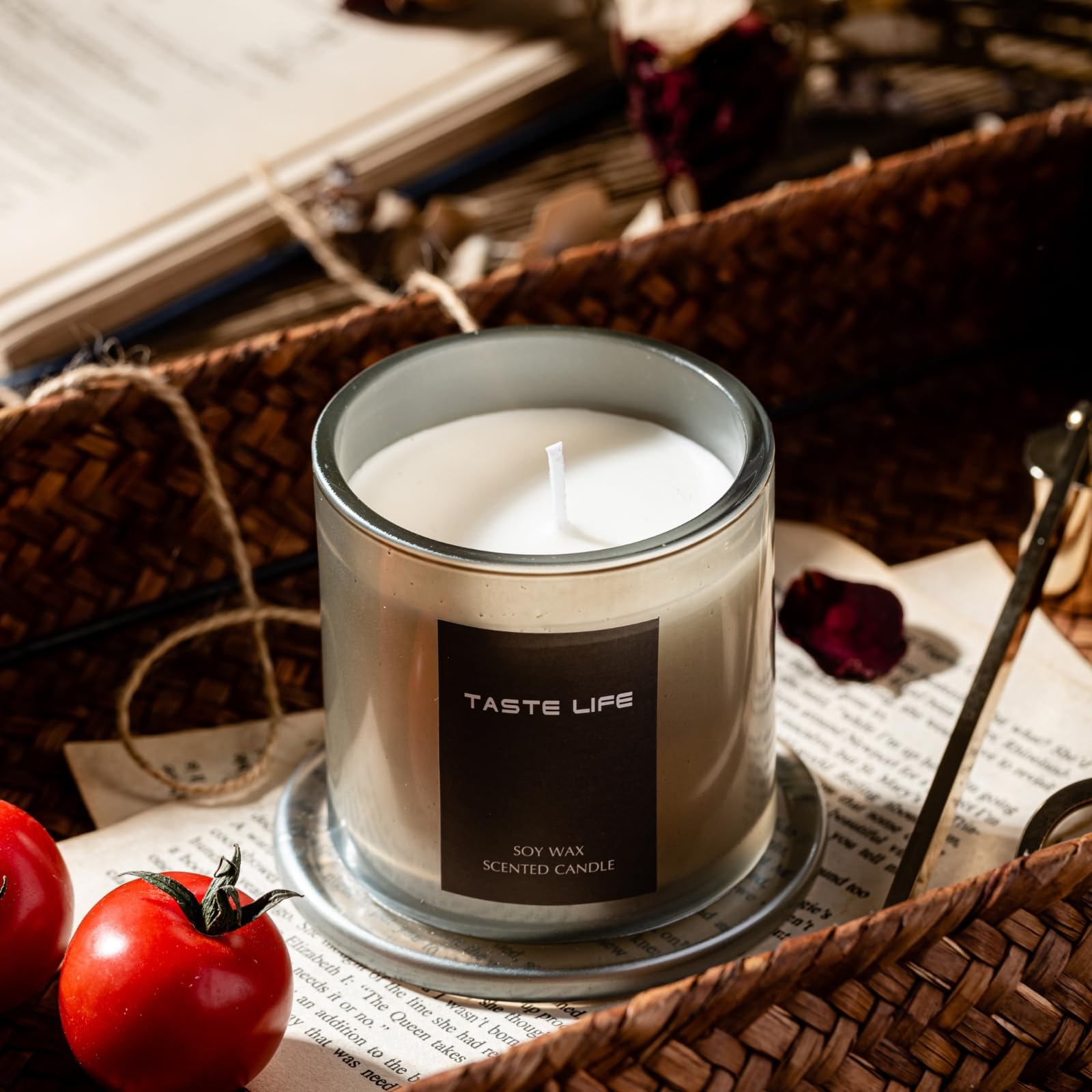 Miracle TQ Aromatherapy Candle Plant Soy Wax 150g Home Gift Accompanying  Gift SPA Bath Yoga Creative Arrangement English Pear Freesia and Other  Fruity Woody Floral Scent (Lime Basil & Citrus) : Amazon.sg: