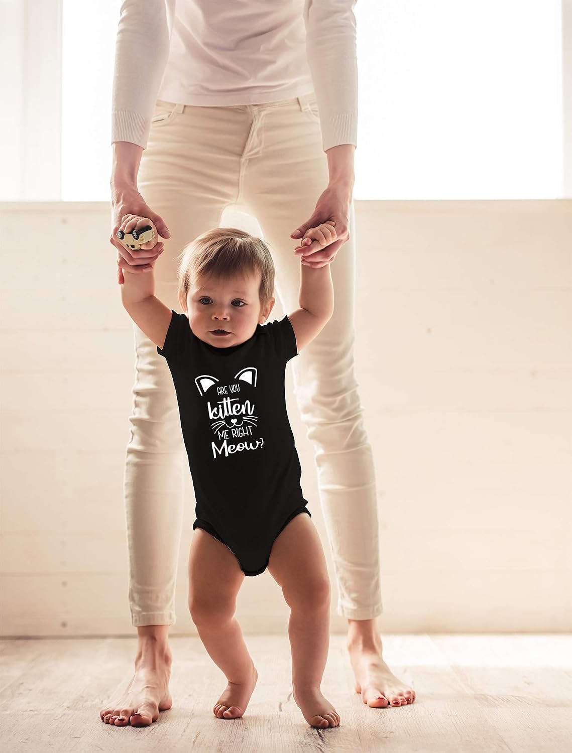 CBTwear You Kitten Me Right Meow - Baby Clothes - Funny Newborn Bodysuit Outfits for Boys and Girls