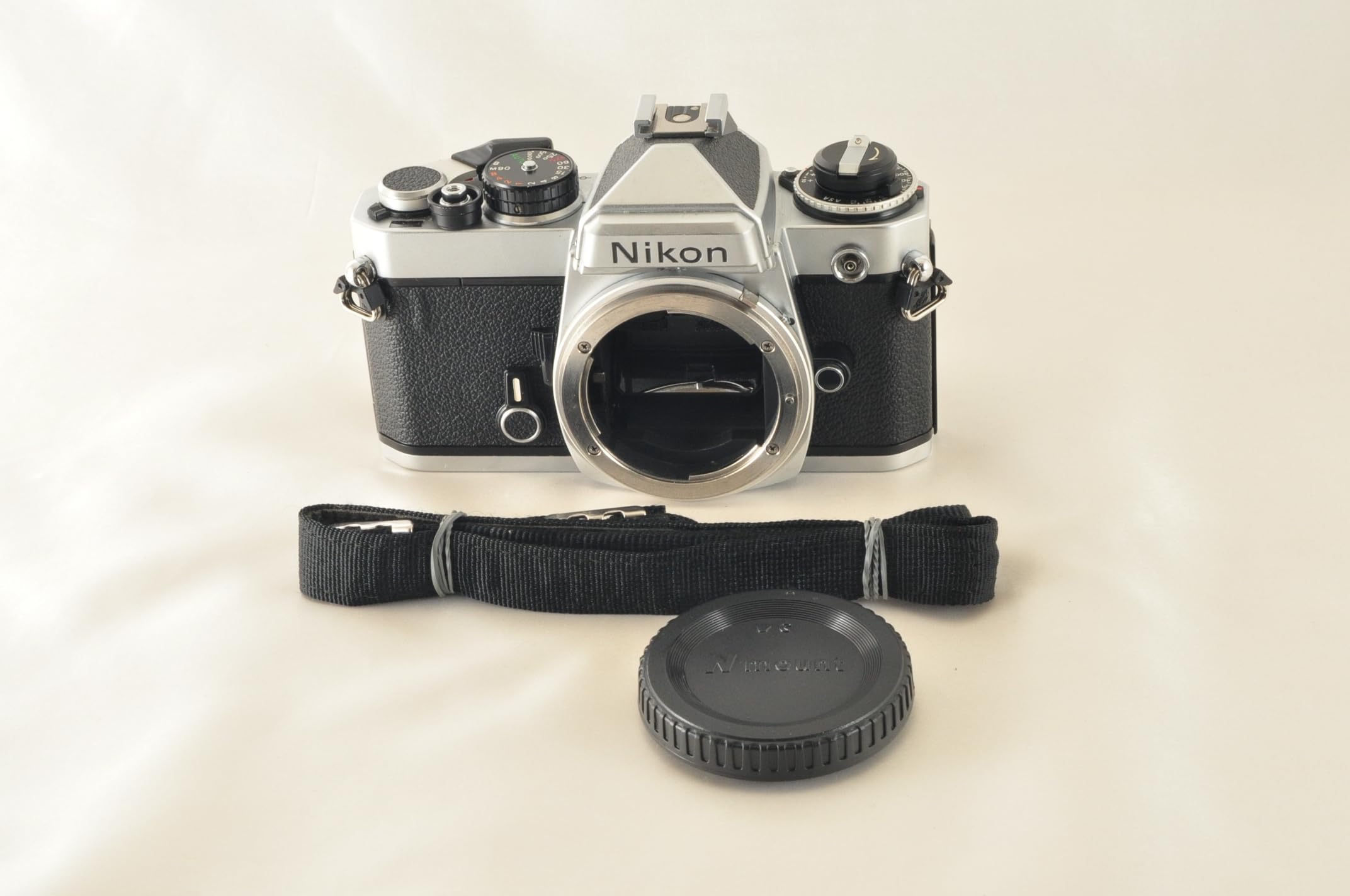 Amazon | nikon FE シルバー | 一眼レフカメラ 通販