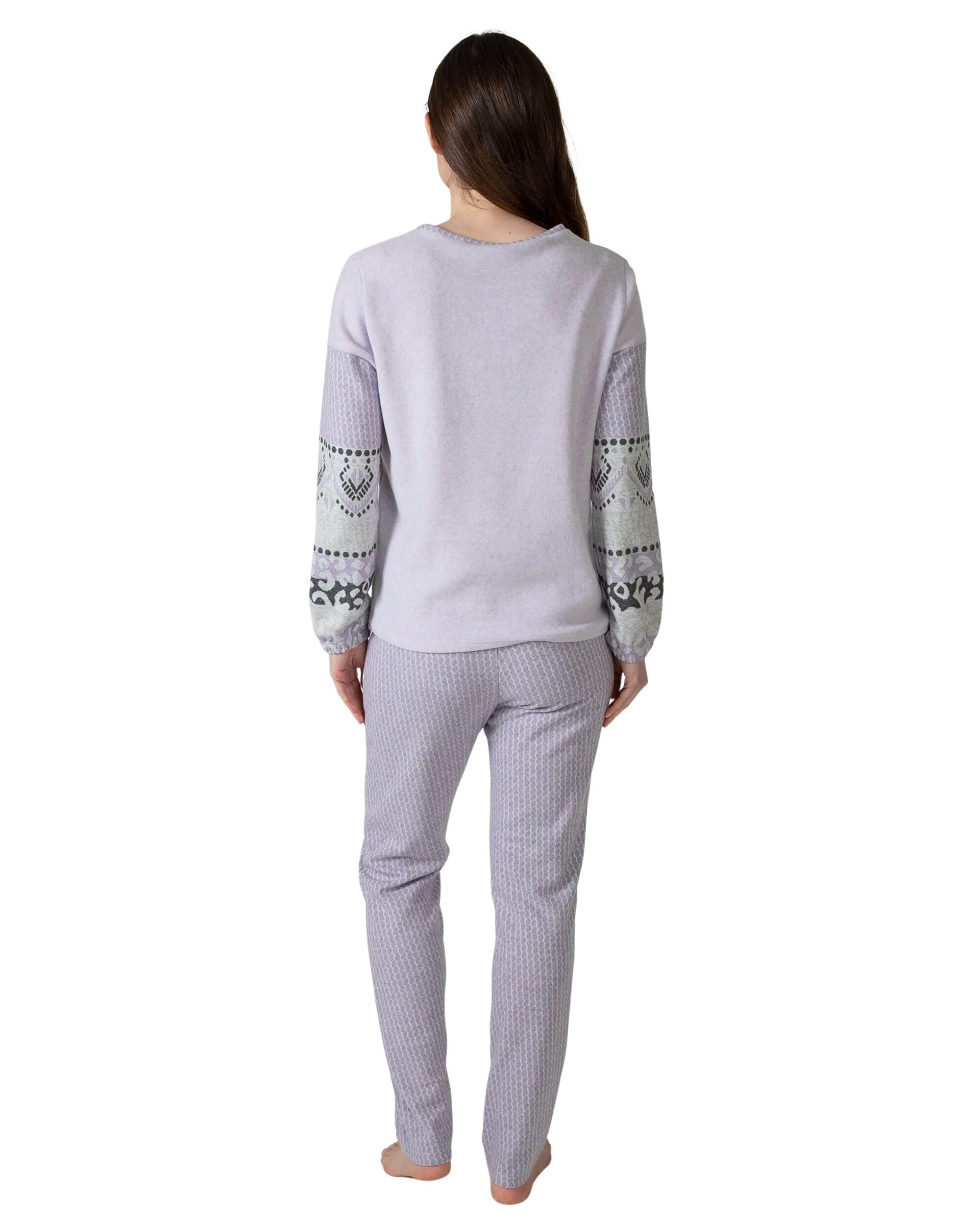 MASSANA Pijama de Invierno para Mujer P751229, Conjunto de 2 Piezas, Diseño Jacquard Étnico en Lila y Gris, Manga Larga