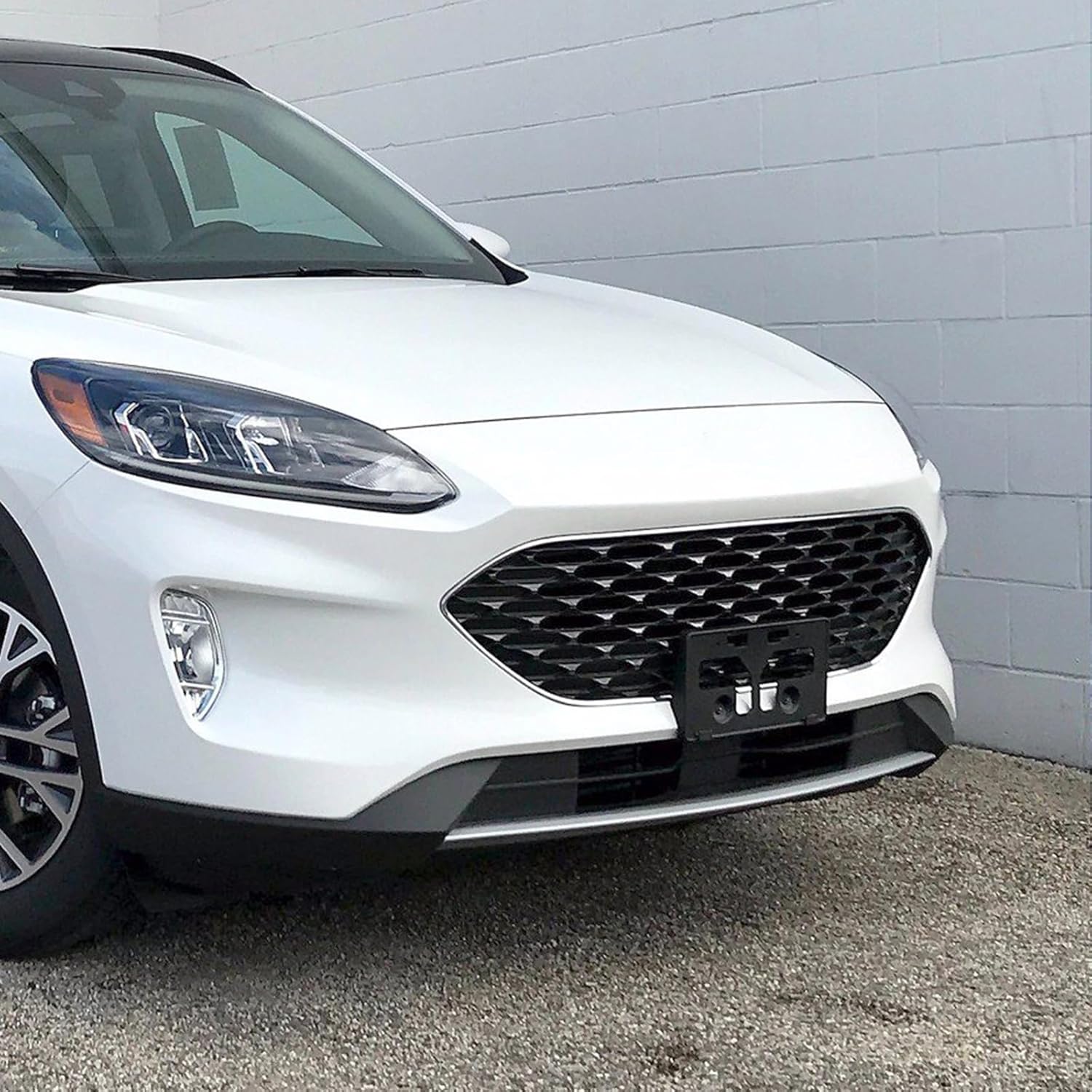 Front Bumper License Plate Frame Mounting Bracket Tag Holder Fits for Ford Escape 2020 2021 2022 Replace LJ6Z17A385AB,FO1068179