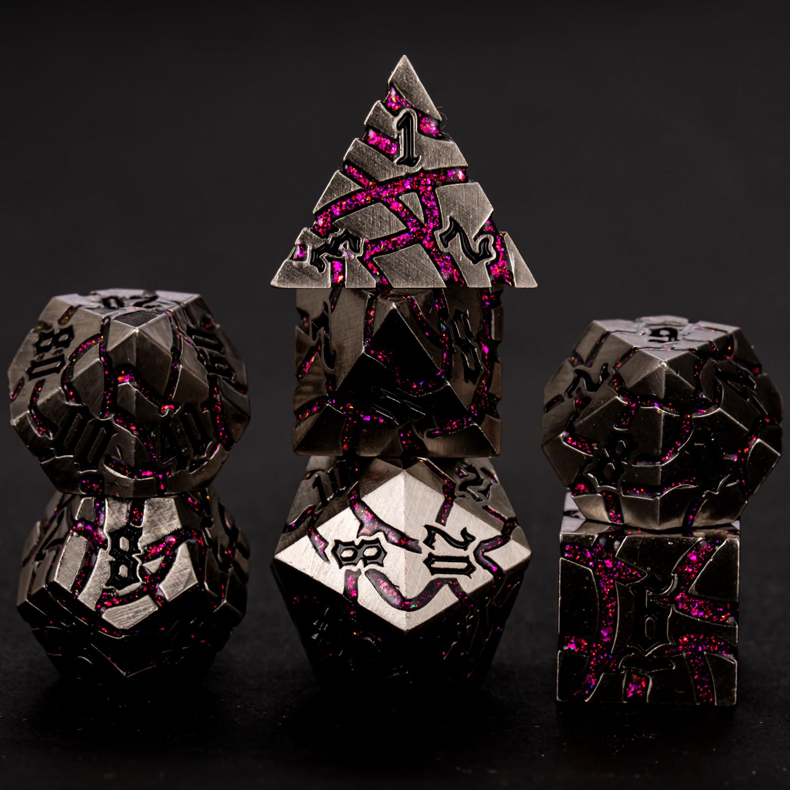 Maywin Metal Dice Set D&D,Crack Metallic DND Dice Set with Box, Metal Glitter RPG Dice for Dungeons and Dragons Table Game(Antique Silver Rose red)