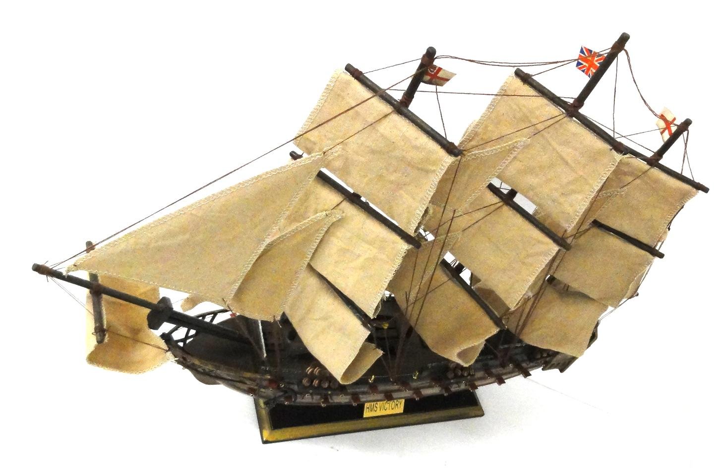 Amazon | 木製帆船模型 HMSヴィクトリー号 70センチ 完成品