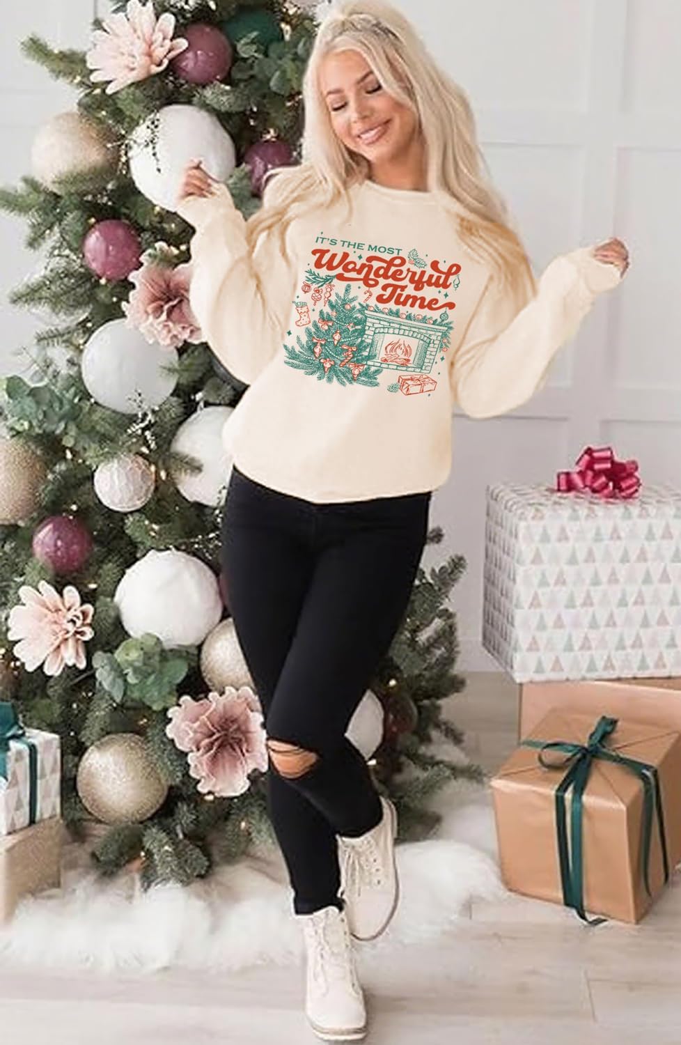 Christmas Sweatshirts for Women: Funny Christmas Tops Merry And Bright Xmas White Long Sleeve Graphic Pullover - Image 5