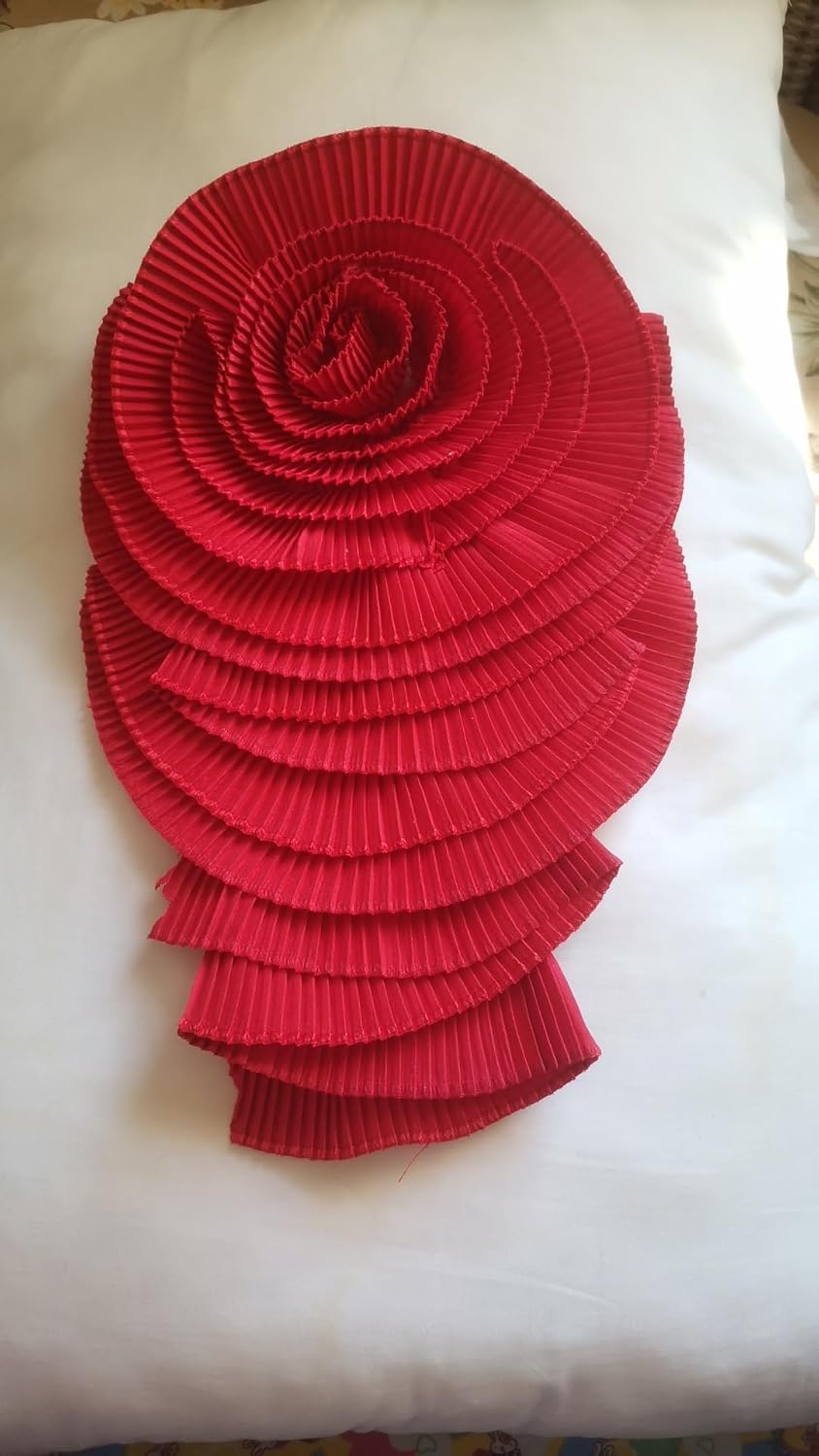 1PCS 3D Colorful Pleated Large Flower Appliques Chest Flower Patches with Pin DIY for Women Dress Clothing Handmade Fabric Stickers (Red)