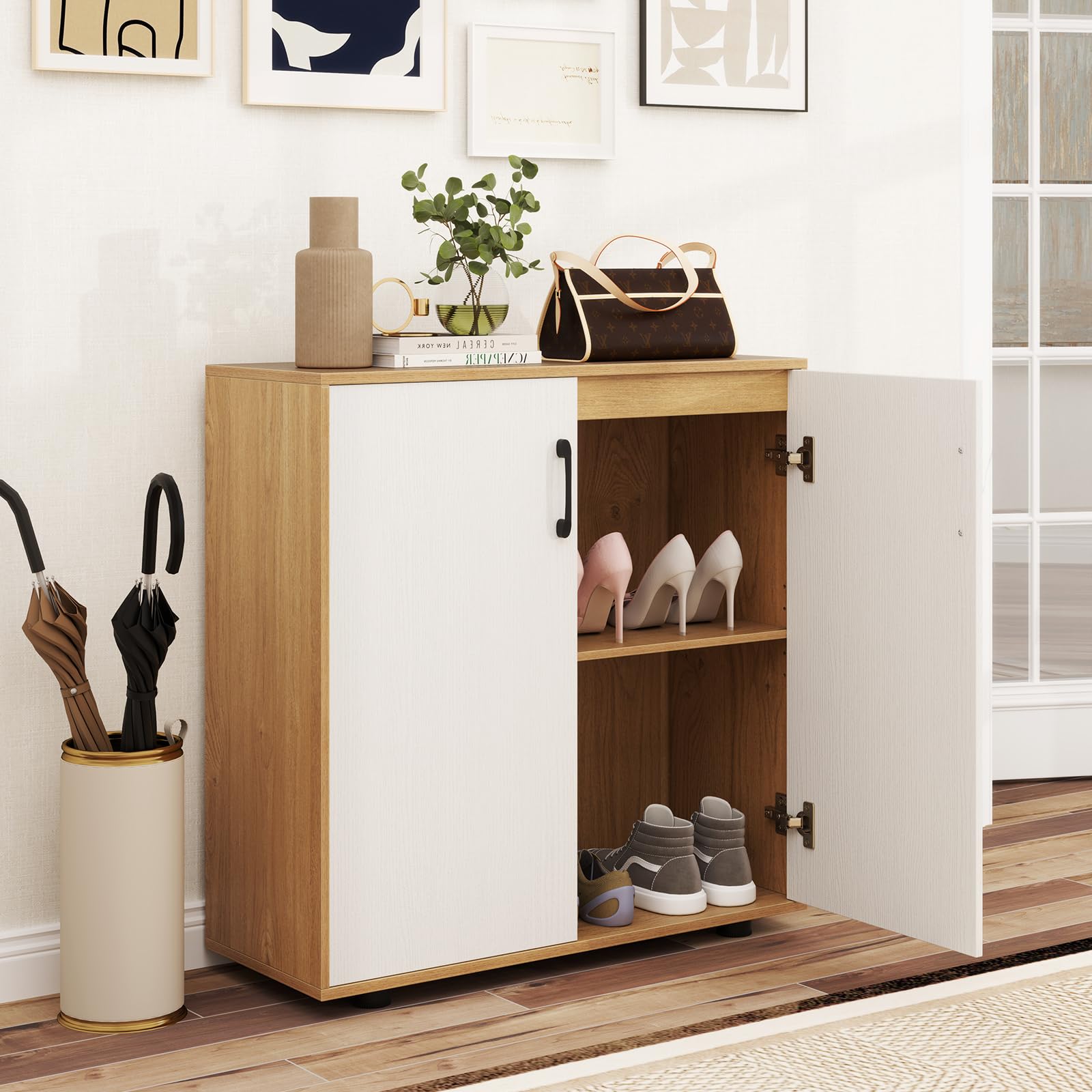 GIANTEX Credenza cucina armadio a 2 ante mobile cucina basso con ripiano regolabile a 5 posizioni, 2 kit anti-ribaltamento, armadio per soggiorno, ingresso, 80 × 31,5 × 82 cm (Naturale)