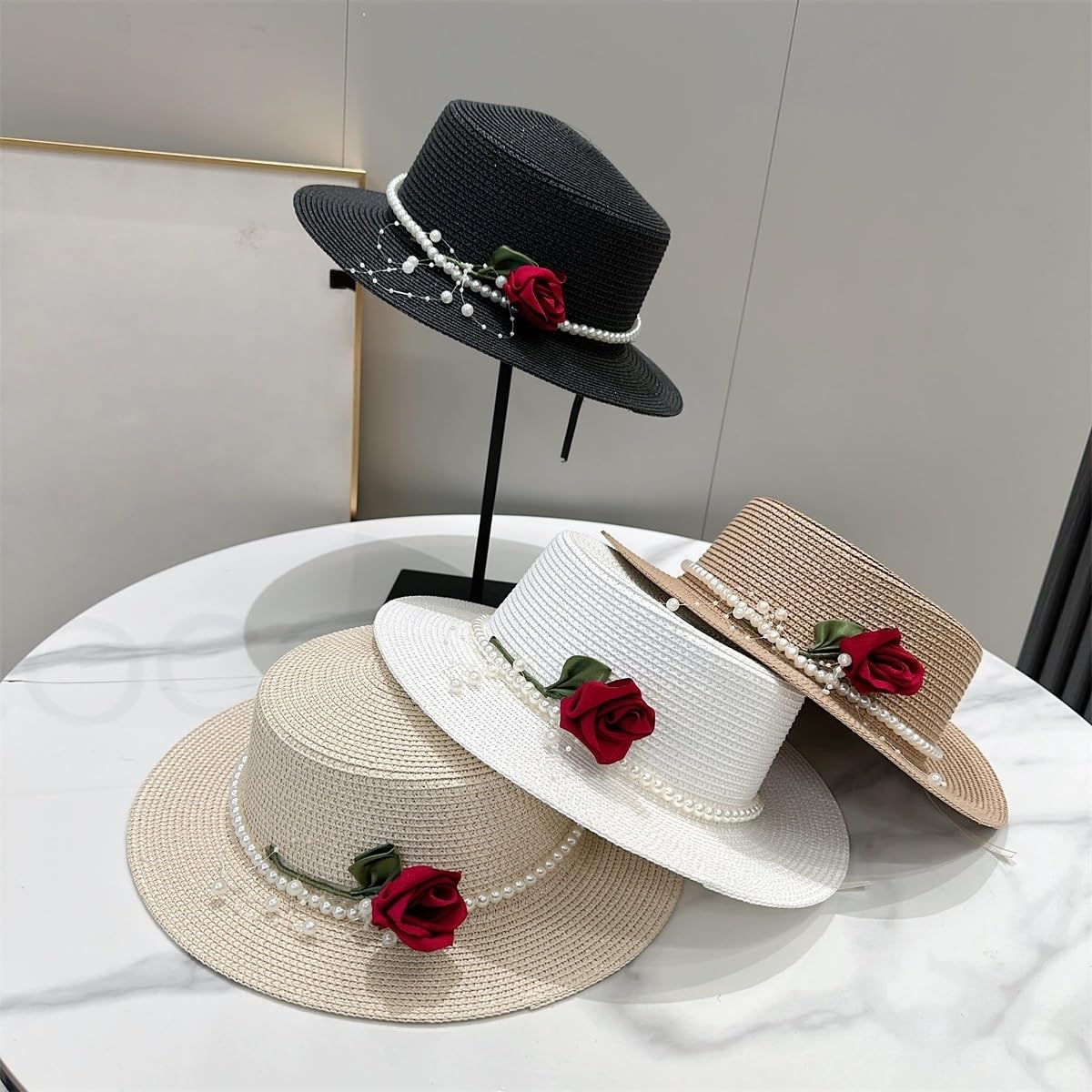 Sombrero de Paja de Verano para Mujer,de ala Ancha,Tejido de Paja,con Protección UV y Decoración de Rosas y Perlas,Transpirable,para Playa,Exteriores,Viajes y Fiestas
