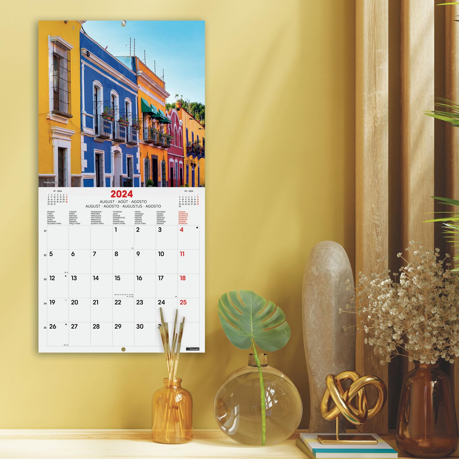Finocam - Traveling International Wall Photo Calendar 2024 January 2024 - December 2024 (12 months), 31W x 0.5H cm - Image 2