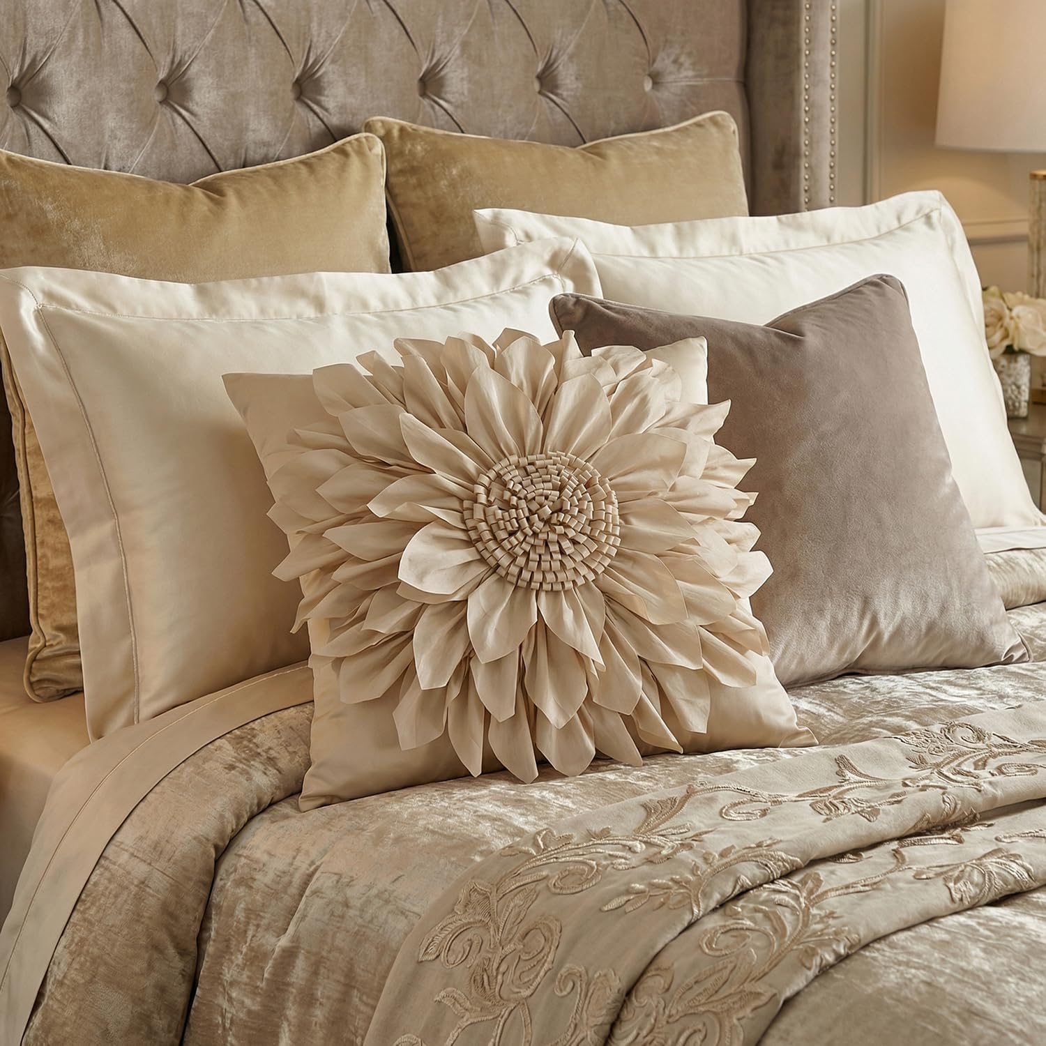 Bella's Giftshop 3D Sunflower Decorative Throw Pillow Covers for Bed Sofa Couch Car, Accent Floral Taffeta Cushion Cover, Handmade Pillow Cases Living Room Decor, 17x17 Inch-Beige/Taupe