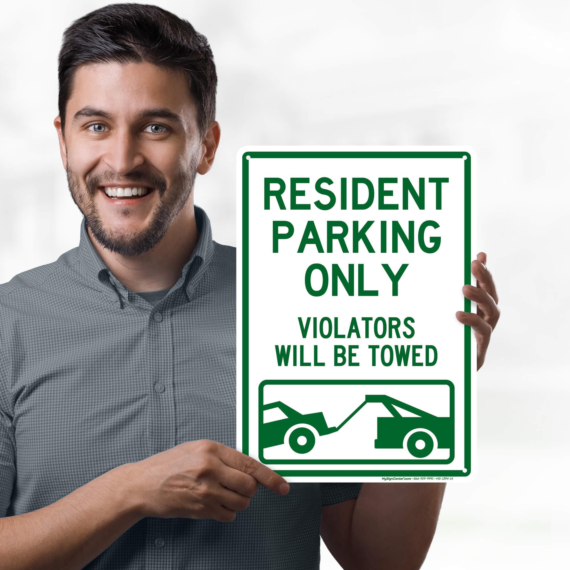 Señal de estacionamiento residente con texto en inglés "Resident Parking Only Violators Will Be Towed", 10 x 14 pulgadas, polietileno de alta densidad de 55 mil de grosor, fabricado en Estados Unidos