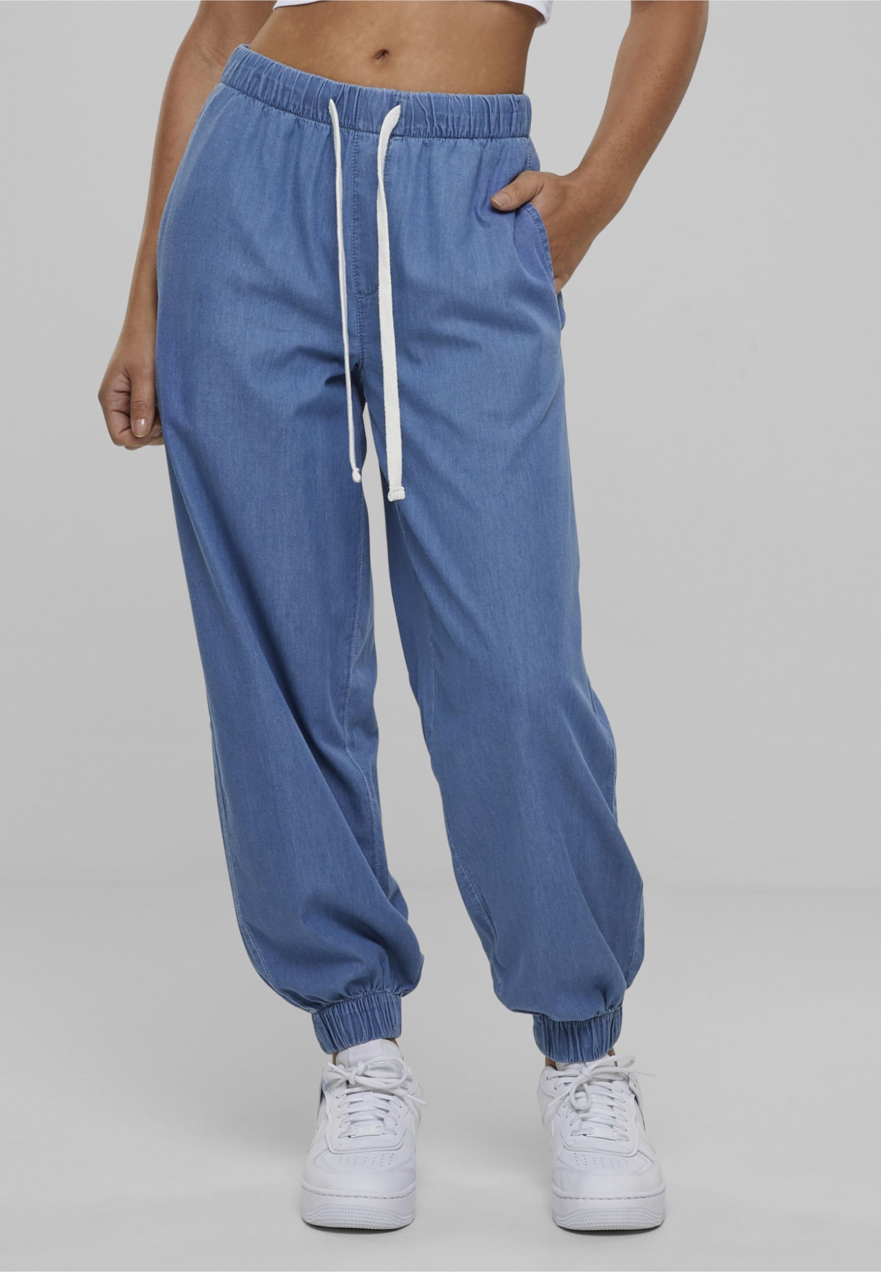 Urban Classics Damskie Spodnie Dresowe Light Denim - Spodnie Kobiety