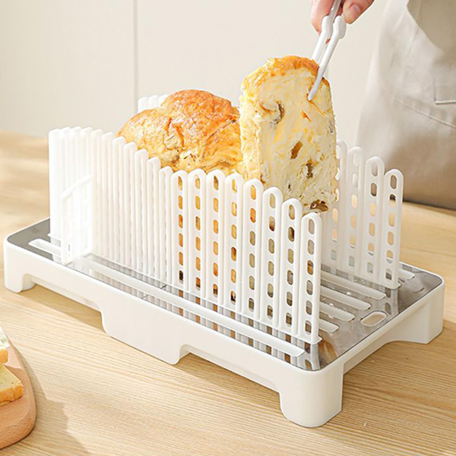 Brotschneidemaschine | Verstellbare Brotschneideführung mit Krümelschale, perfekt für gleichmäßige Scheiben, faltbares Küchenzubehör für Backzubehör, einfach zu bedienen