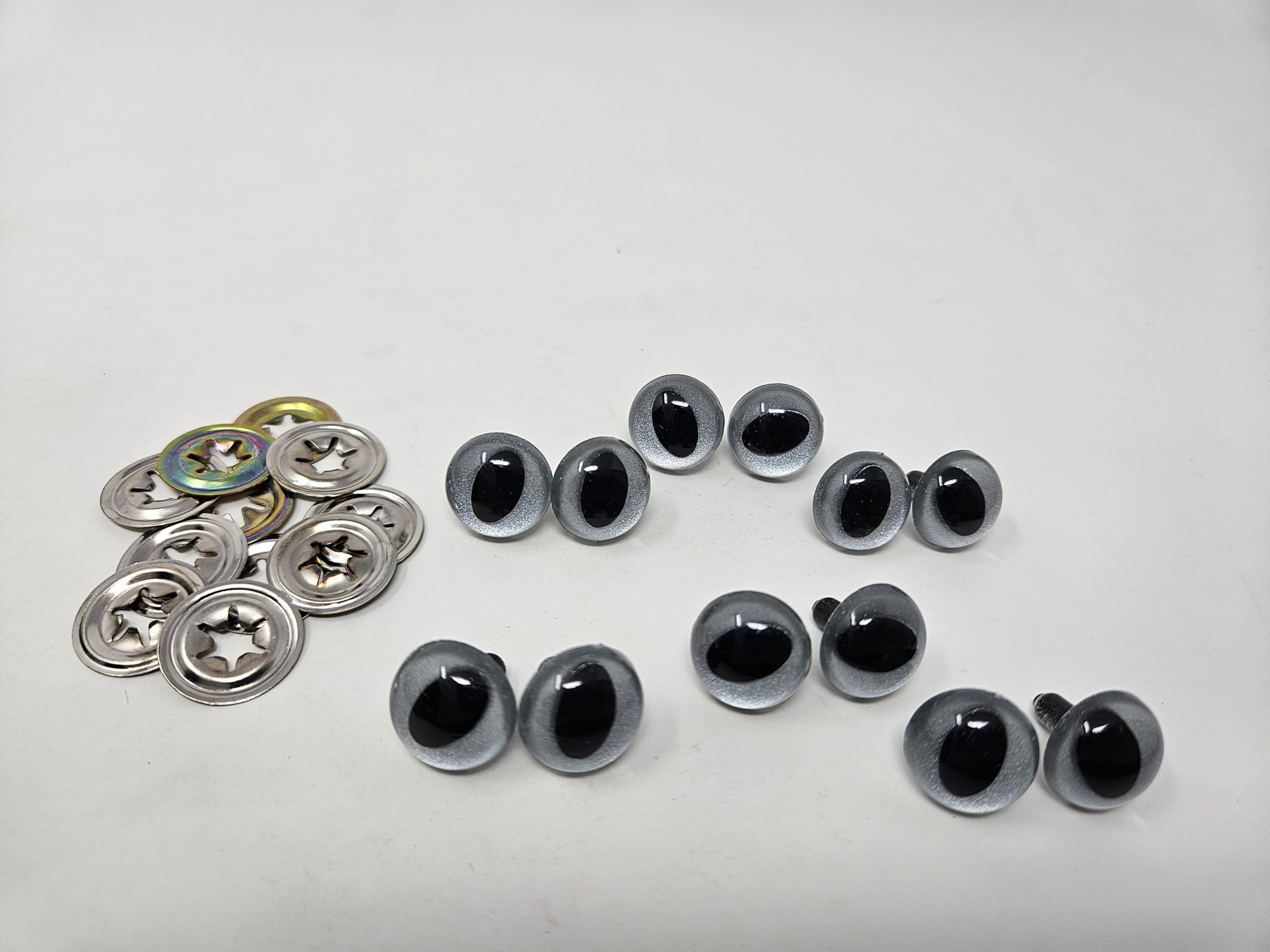 Pair of Zim's 16mm Gold Dust Cat Eyes Plastic Kitty Safety Eyes for Craft Amigurumi Dolls or Puppets (Pack of 6) (Silver/Blue)