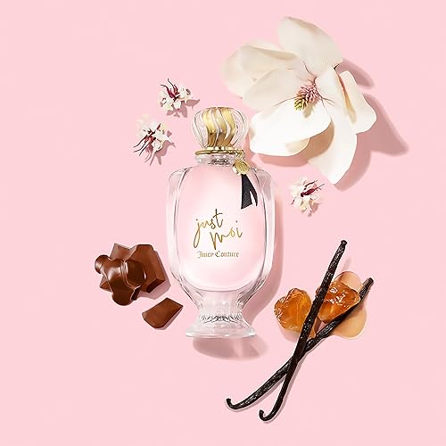 Miniatura 9 de Juicy Couture Just Moi Eau de Parfum en espray para mujer, perfume de vainilla ámbar con flor de cacao, magnolia y almizcle, aroma de larga duración