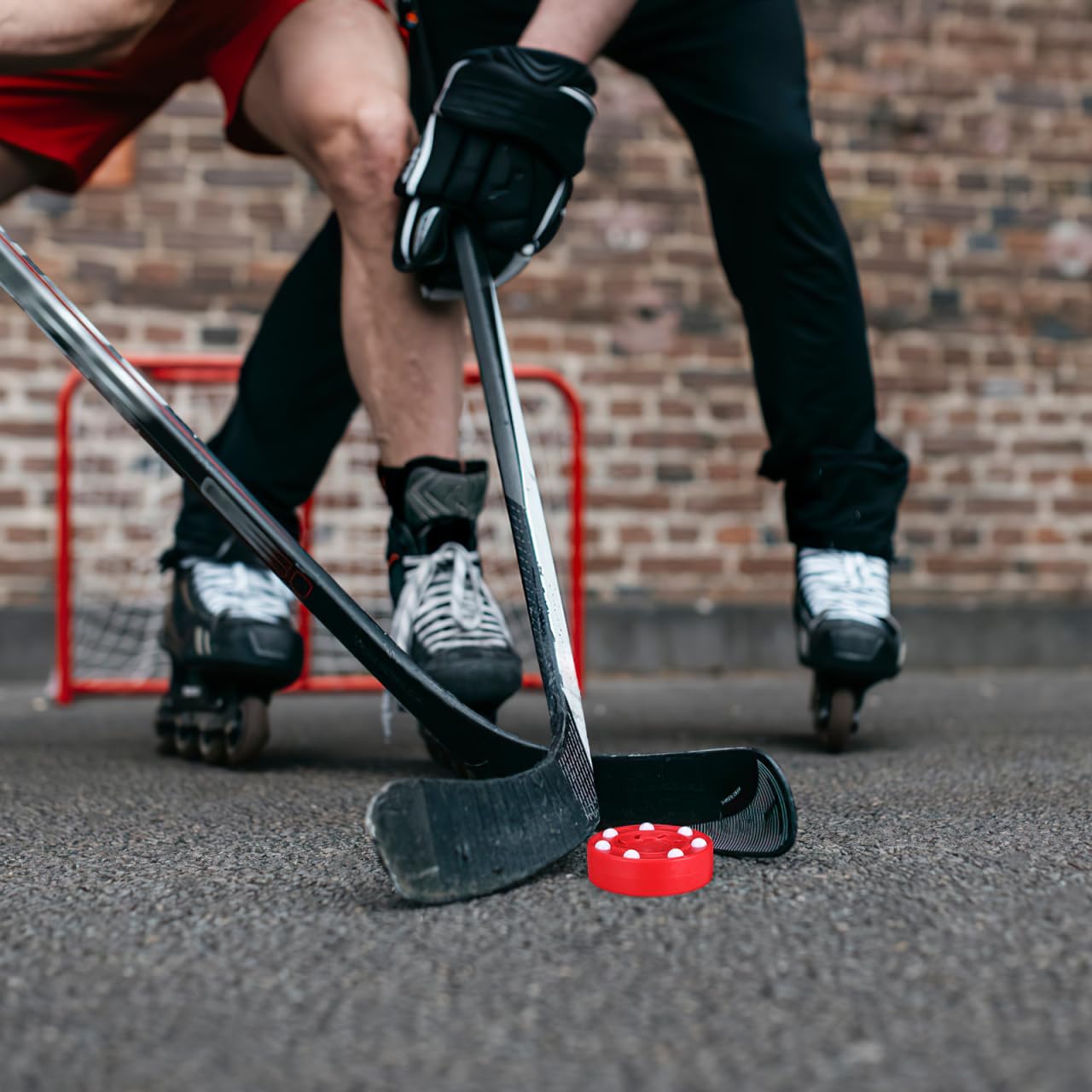 BESPORTBLE Lot de 2 Rollers de Hockey en Plein air Puck Street Hockey intérieur Hockey sur Glace Puk Green Biscuit Hockey Puck Pro Puck Roller Hockey Jeu d'entraînement