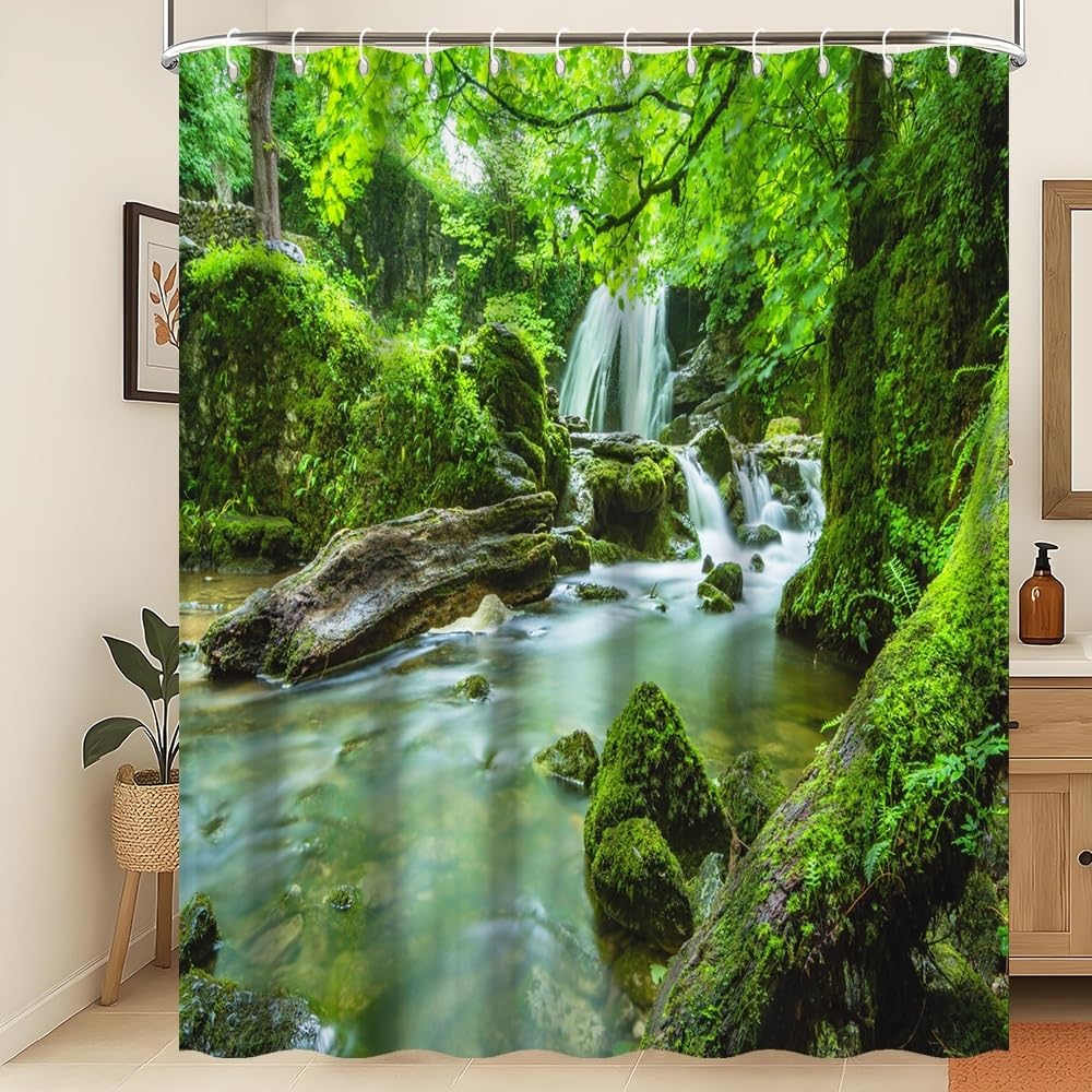 Rideau de douche vert nature pour créer une ambiance spa et jungle