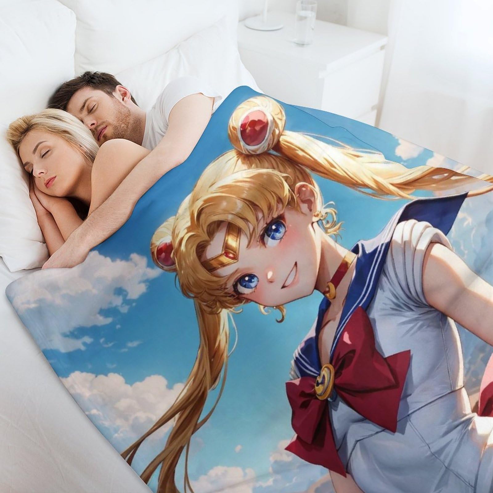 Amazon｜美少女戦士セーラームーン毛布 ブランケット マイクロ
