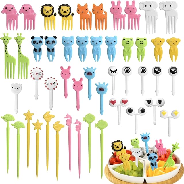 50 Pcs Plastic Animal Fruit Fork, Food Fruit Fork Cake Forks Dessert Forks, Food Picks for Kids, Cartoon Food Toothpick for Kids, Mini Forks, Cute Fruit Pick Sticks, for Children Party Bento Decor