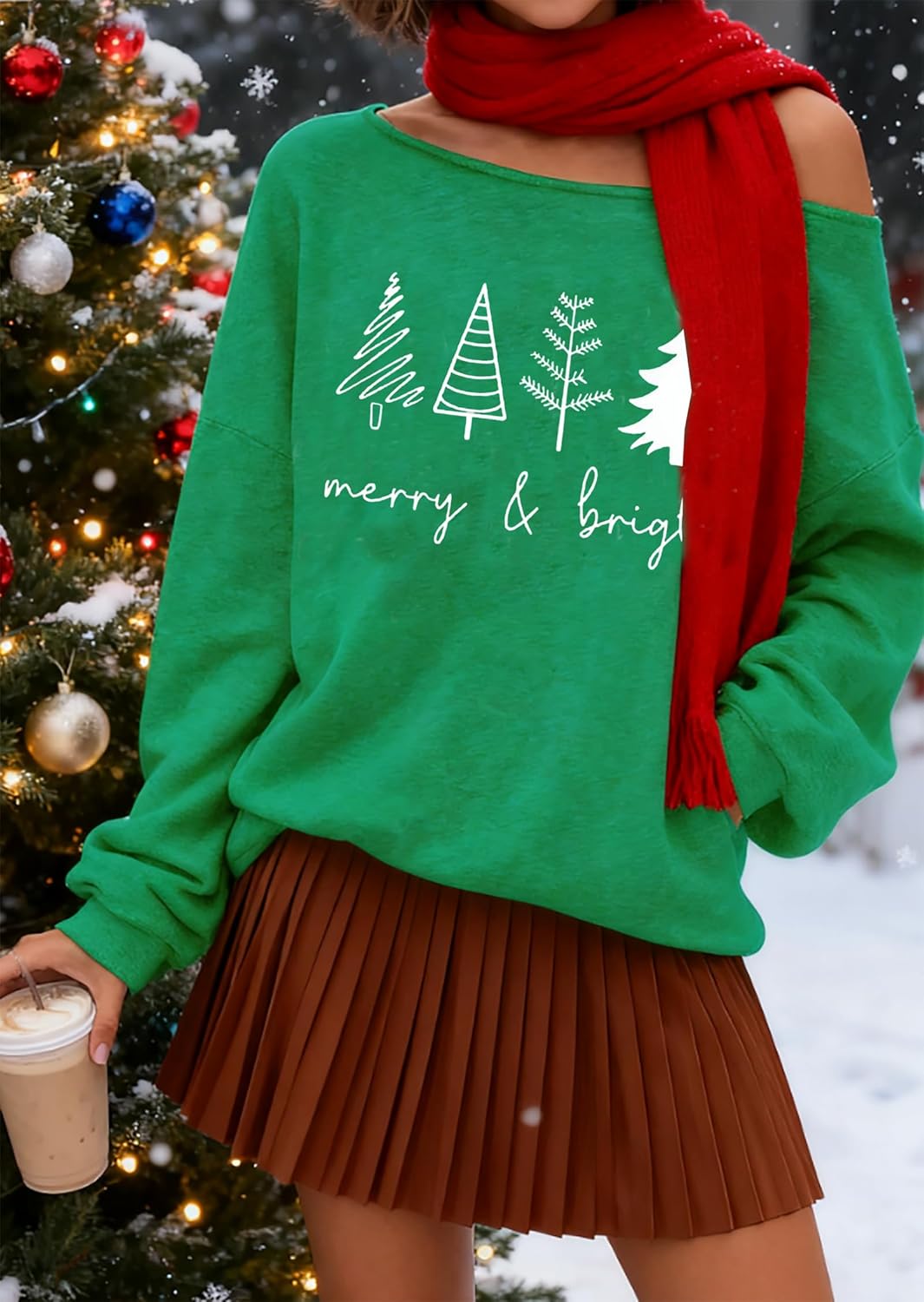 Christmas Tree Off Shouldern Sweatshirt for Women-Merry and Bright Long Sleeve Pullover Tops Shirts - Image 8