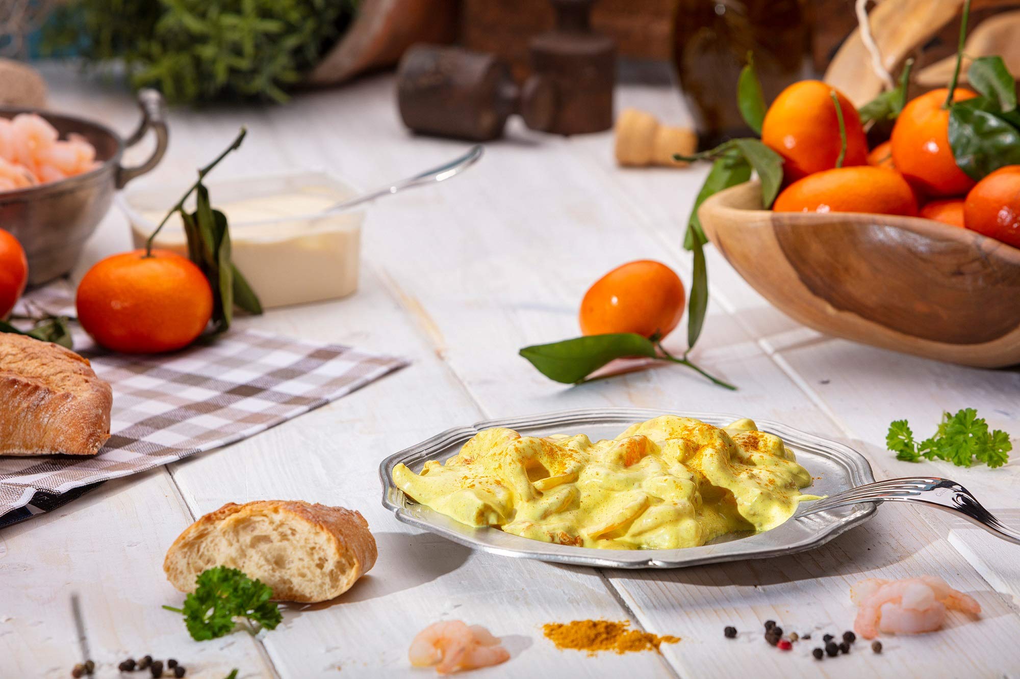 GreetFish Curry-Garnelensalat - in Handarbeit hergestellt -mit original indischem Curry und leckeren Mandarinen - 500 Gramm