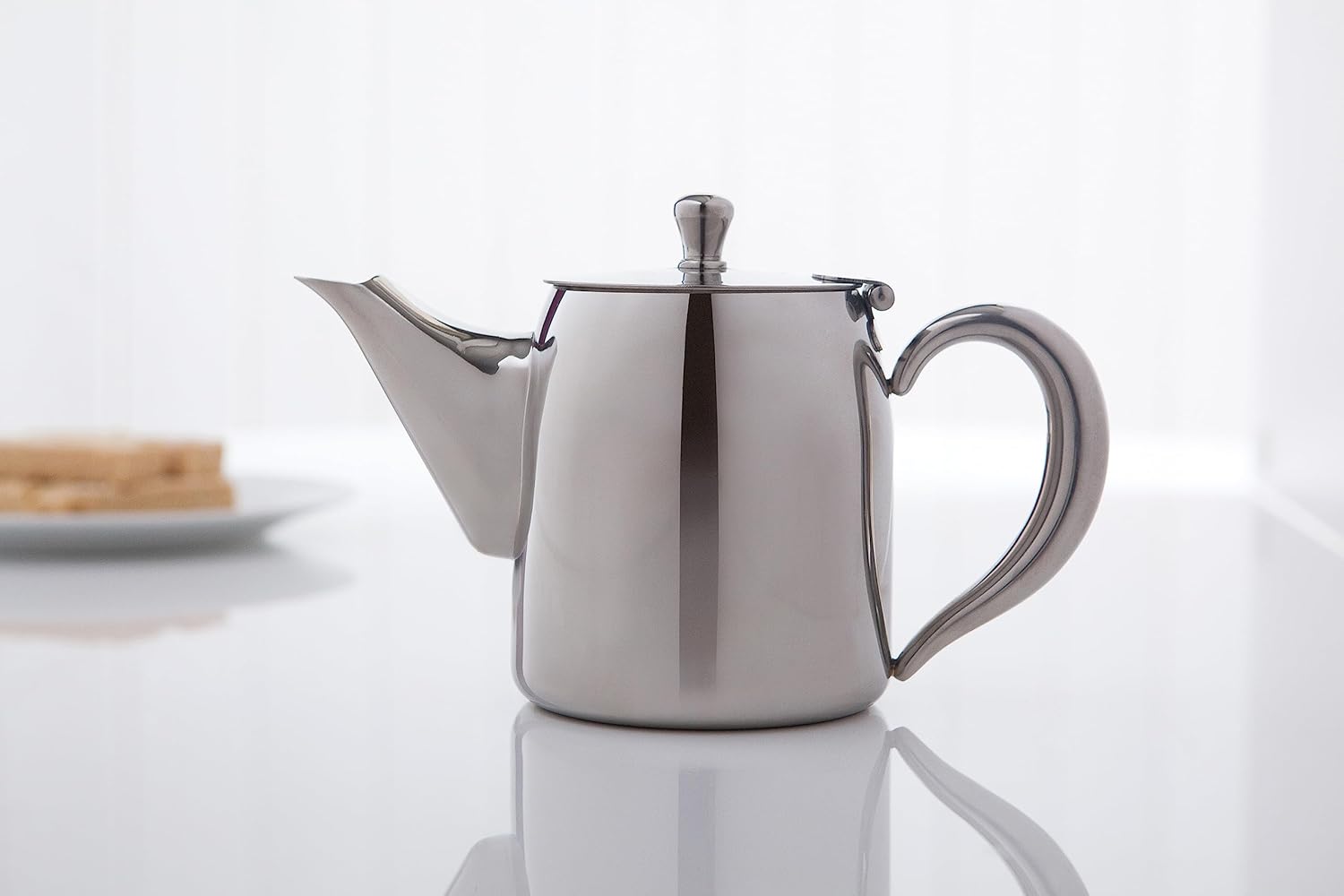 Sabichi Concierge 720ml Stainless Steel Teapot Classic Elegant Design