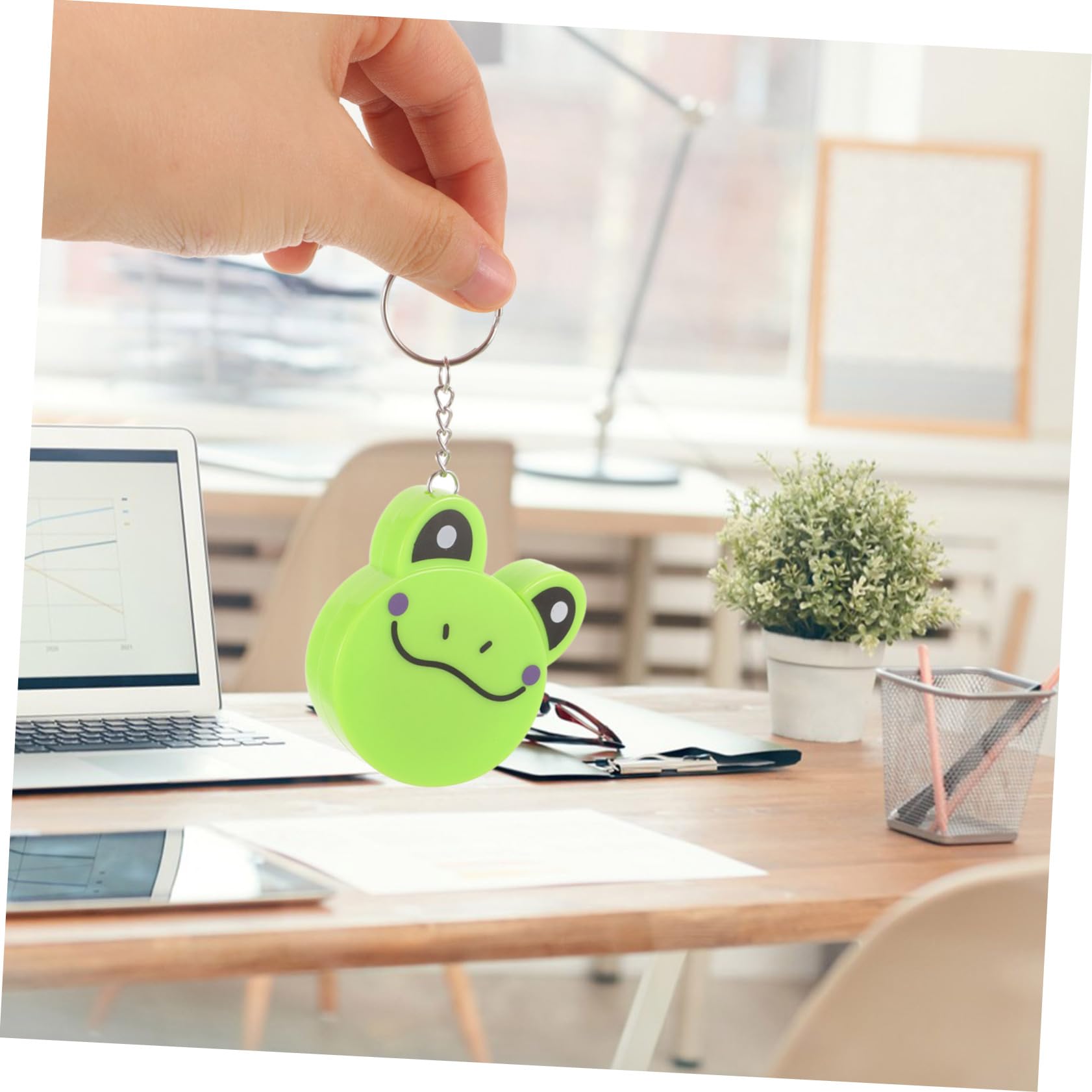 Hemobllo 5 Ensembles Mini Mètre Ruban Animaux Mains Stickers Tube À Essai De Support Offre Tubes De Laboratoire Épreuvage Signe Stickers Bande Mignonne Rétractable Badge Abdos 4 Pièces * 5