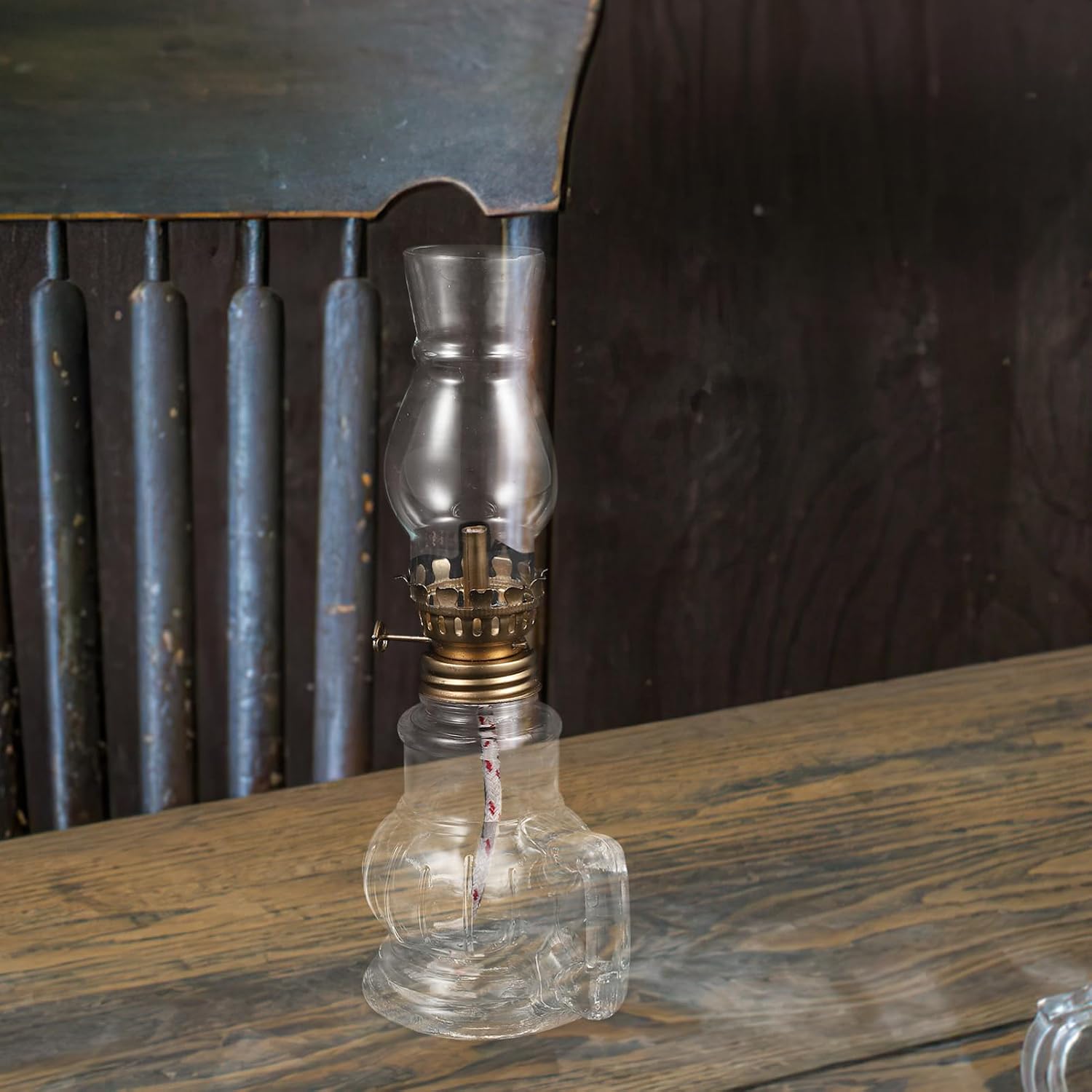 Vintage Glass Kerosene Lamp Portable Antique Style Oil Lantern