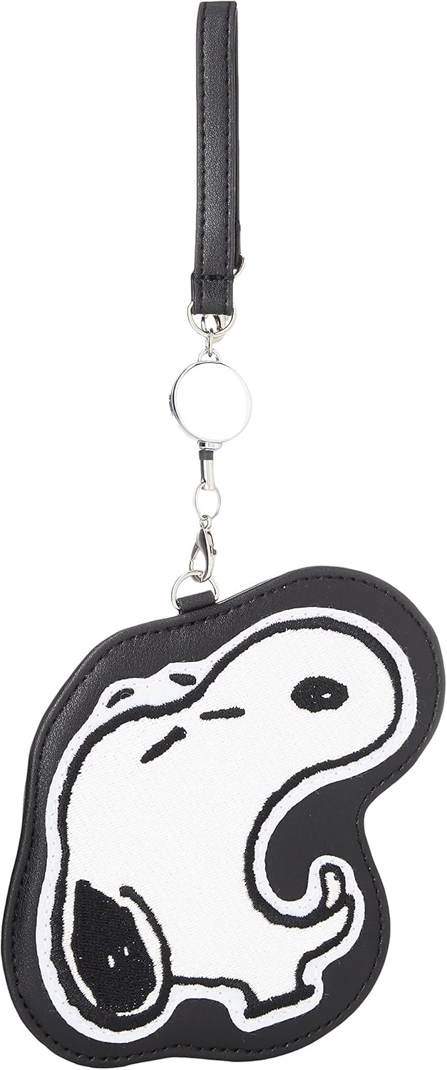 Marimo Craft Unique Snoopy Die Cut Pass Case