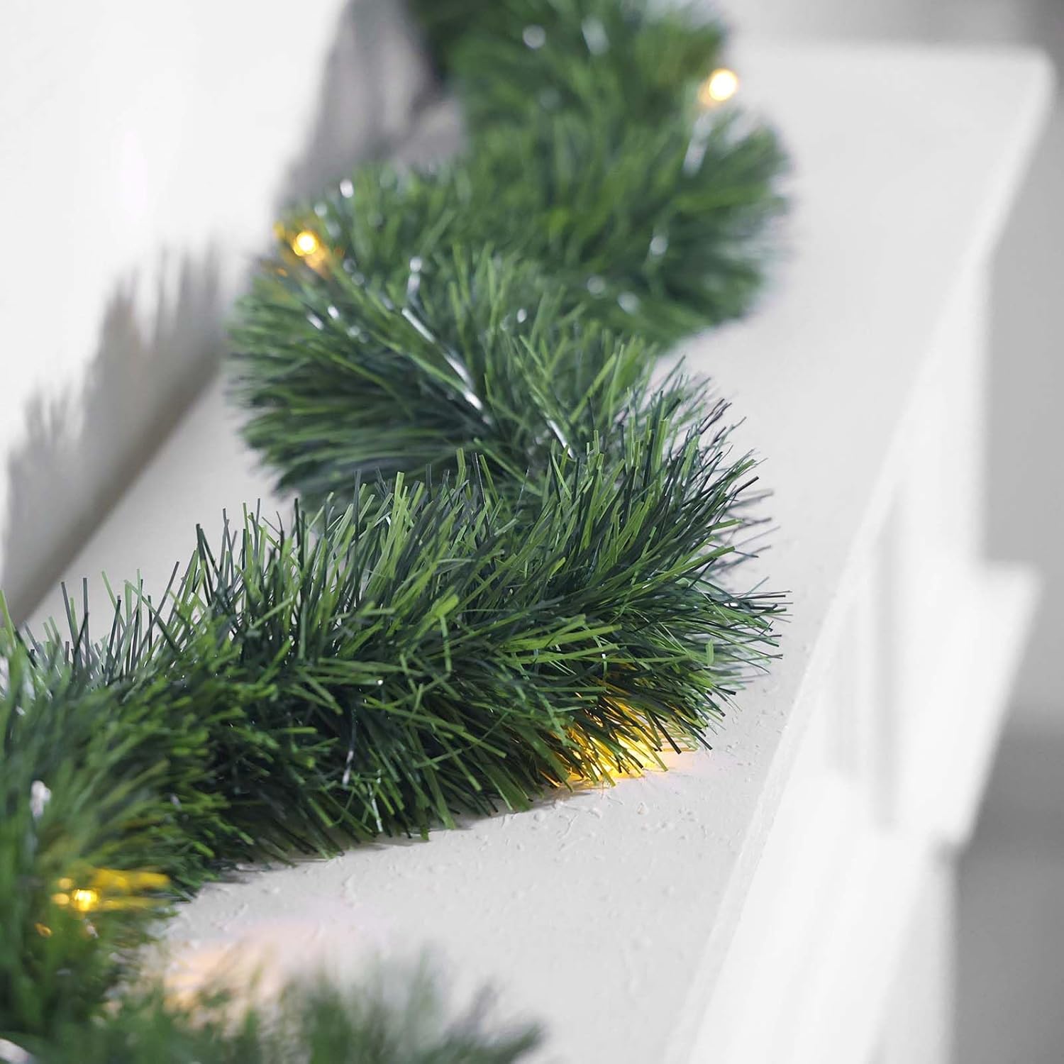 Christmas Garland with Lights, 30 Feet 50 Led Battery Operated Pre-Lit Long Garland Remote Timer for Stairs Railing Fireplace Mantle Office Door Frame Decor Green Greenery Indoor Outdoor Decorations