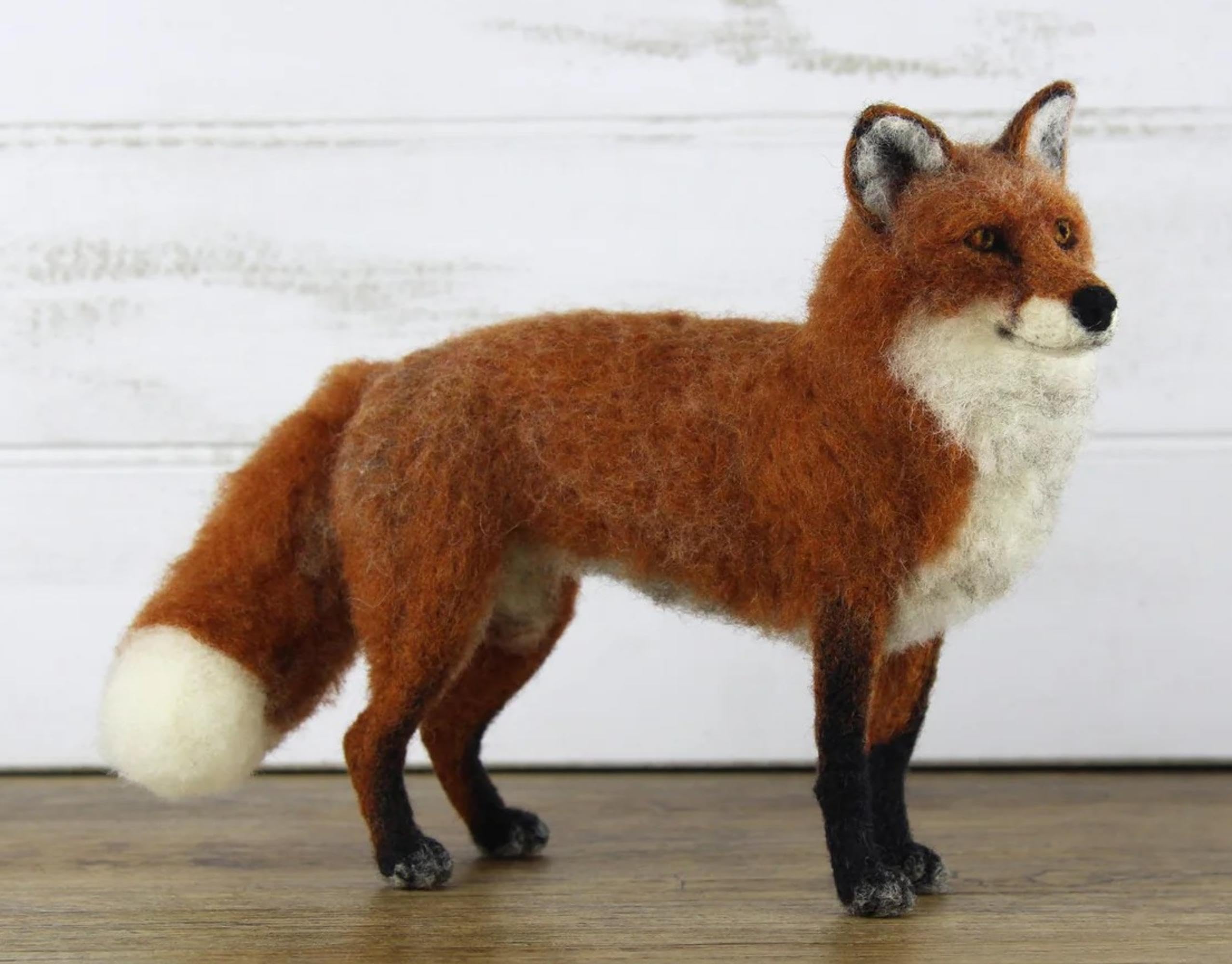 Gill-I-Am Needle Felting Kit to Make Fabian The Fox