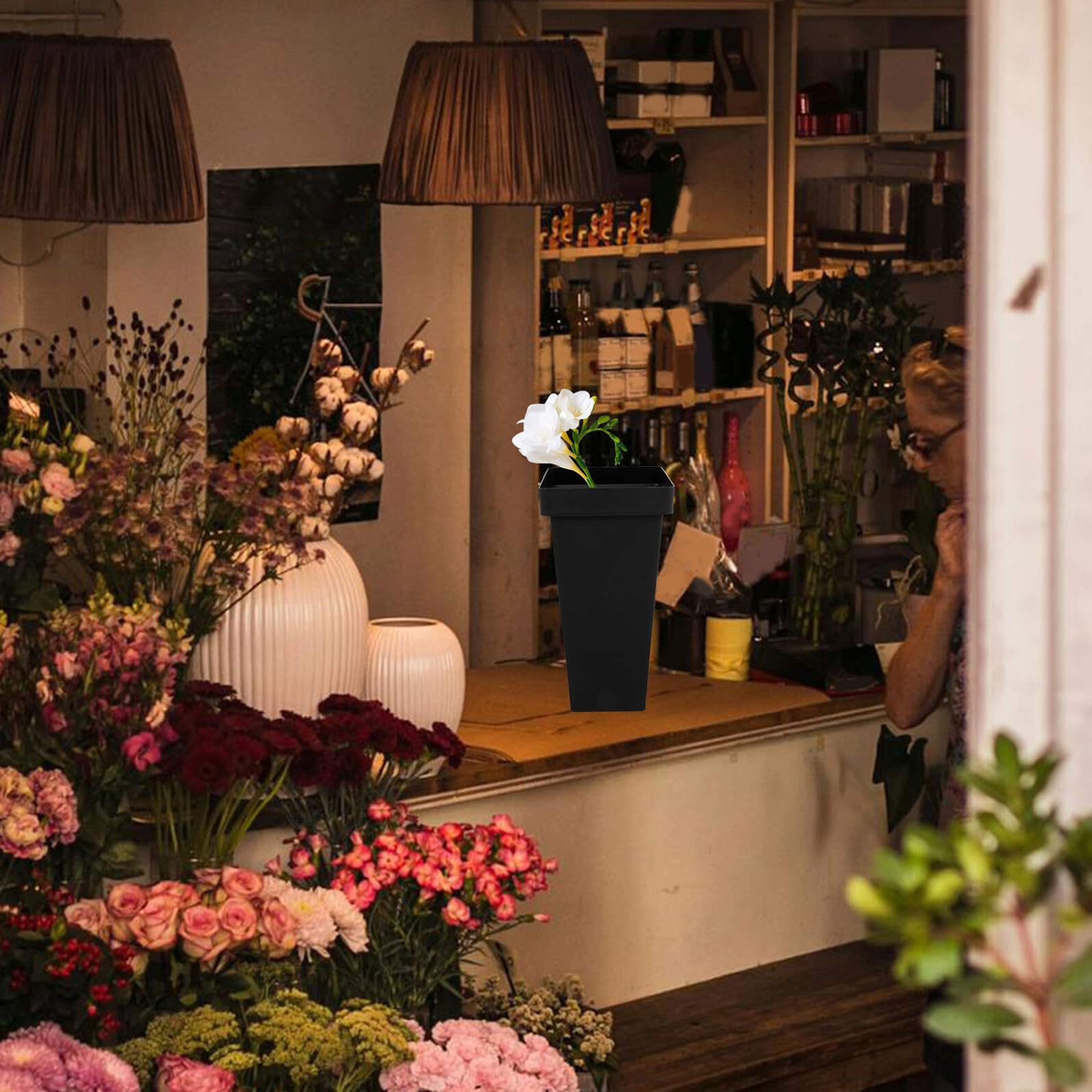 2 Stück Blumeneimer aus Kunststoff Leichter und Multifunktionaler Blumenhalter für Zuhause und Laden Großer Blumenkübel für Blumensträuße