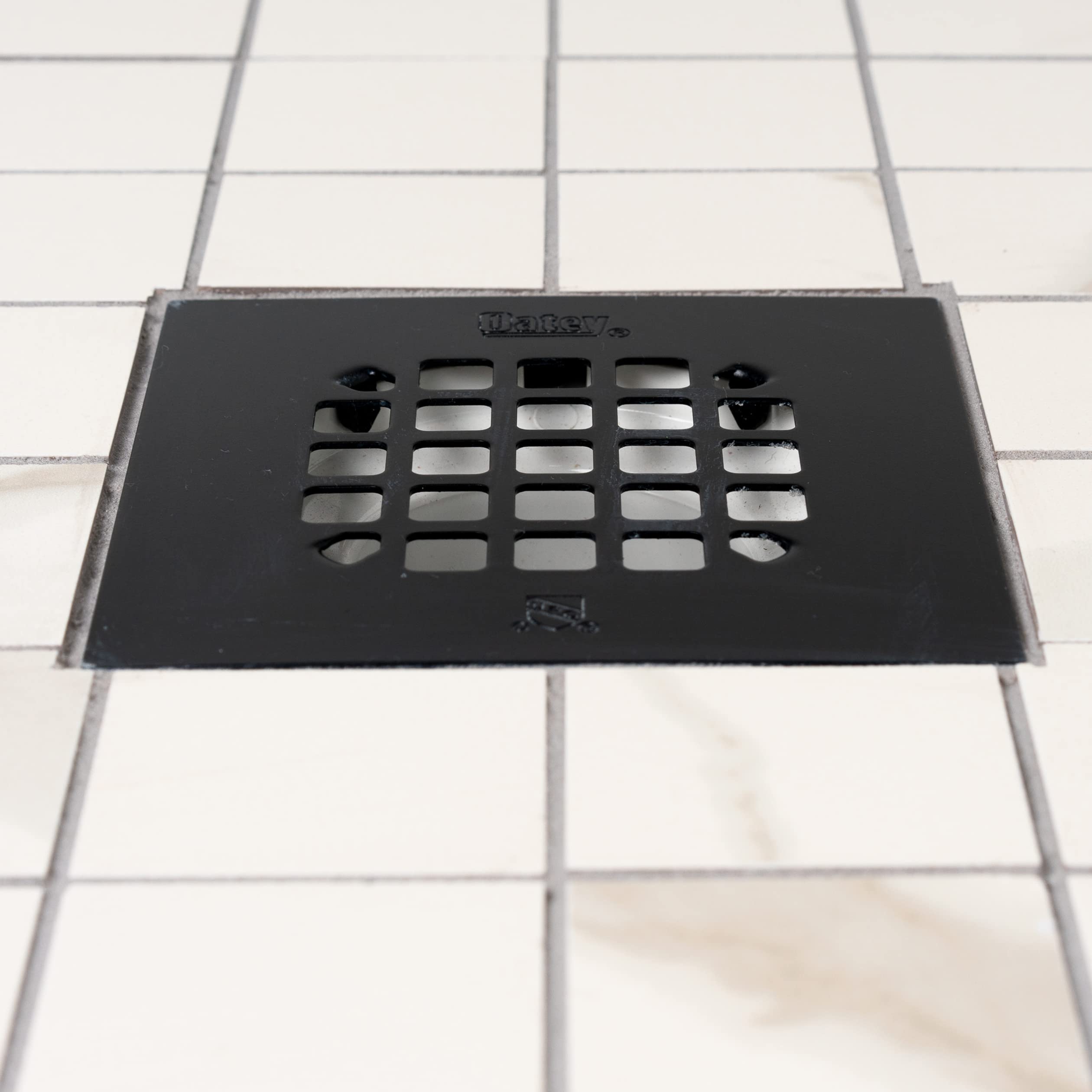 Snapklik.com : Oatey Universal 4-1/4 In. Square Snap-Tite Shower Strainer