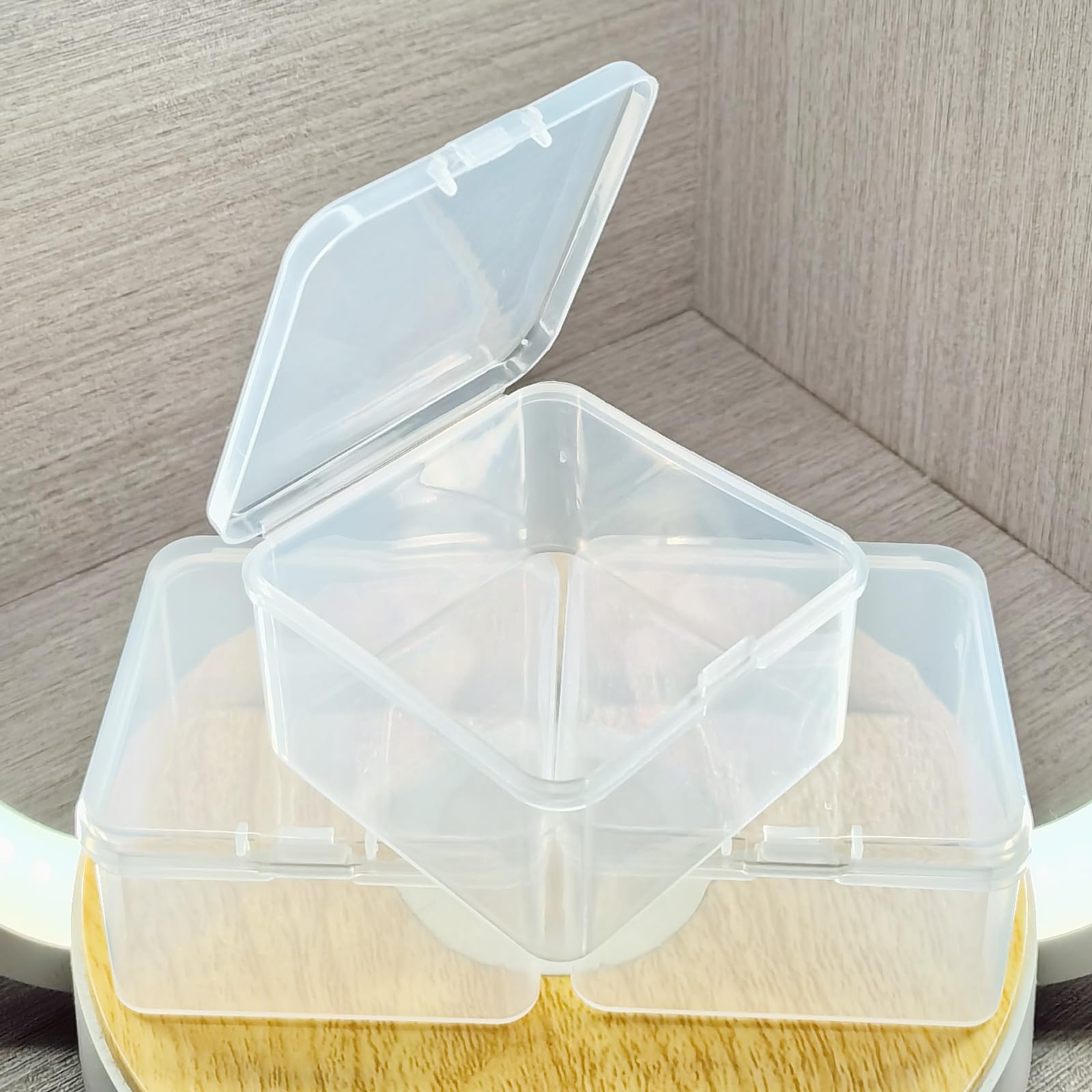 LJY 60 Pack Small Transparent White Plastic Boxes with Hinged Lid 6.5 x 6.5 x 3.5 cm - Image 3