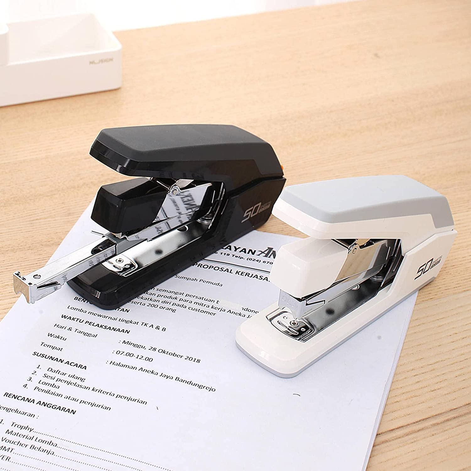 Cucitrice Da Scrivania Pinzatrice For Impieghi Gravosi Senza Sforzo Della Pinzatura Di Carta 50 Foglio Scuola Ufficio Fornitura Di Cancelleria Staples Staples A Risparmio Energetico Spillatrici Per Uf