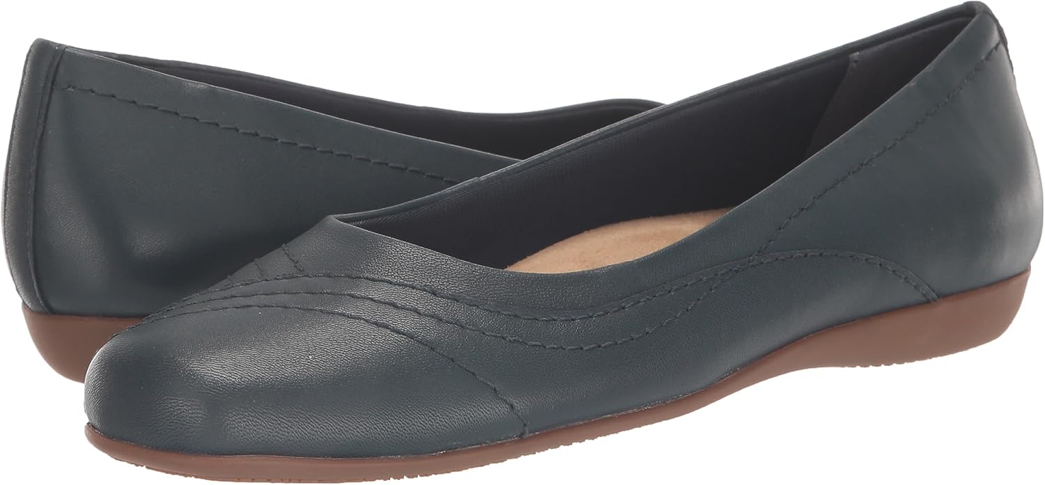 Trotters Women's Sasha Ballet Flat, Navy, 9.5 XX-Wide