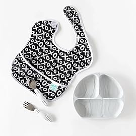 Bumkins Bibs for Girl or Boy, SuperBib Baby and Toddler for 6-24 Months, Essential Must Have for Eating, Feeding, Baby Led Weaning Supplies, Mess Saving Catch Food, Fabric 3-pk Hearts and XOXO