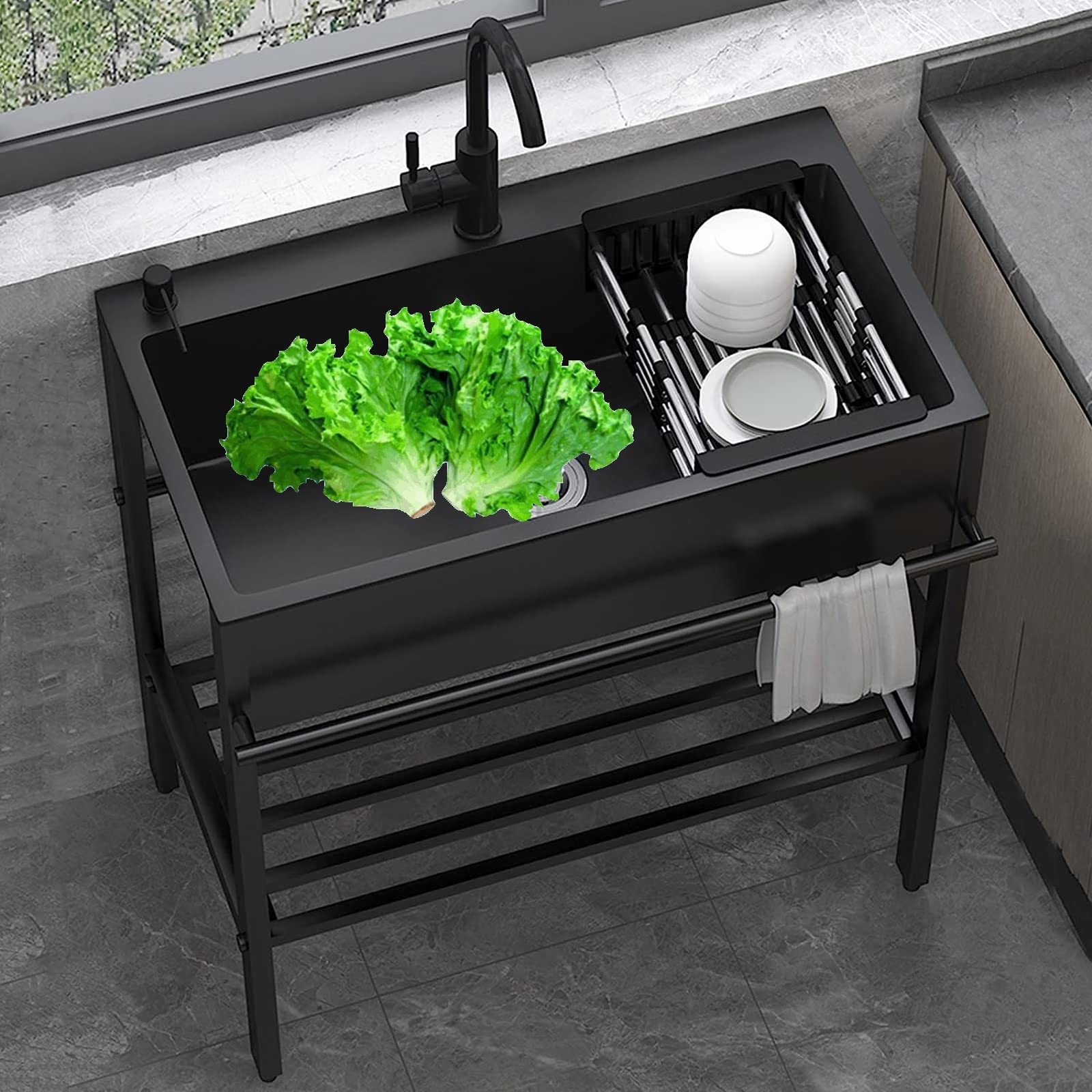 Évier cuisine noir mat en acier inoxydable, cuve robuste au design contemporain
