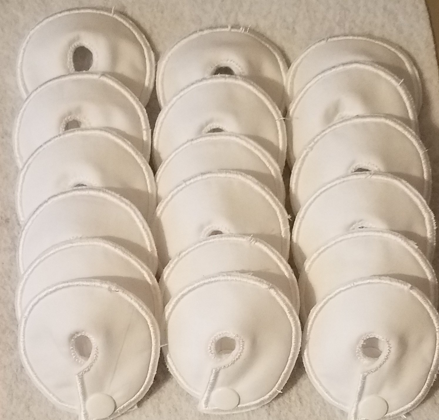 Adorable Pads G/J Tube Pad 18 pack (whites Random