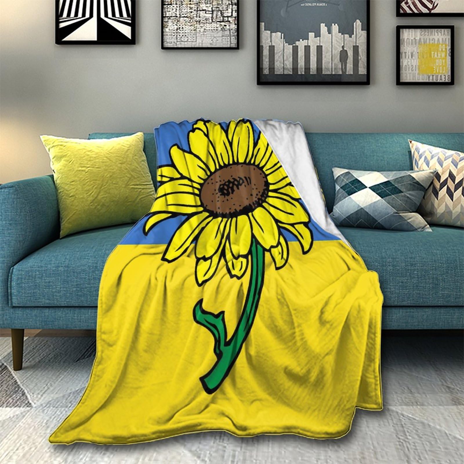 Amazon.com: Aiyoolee Cozy Fleece Blanket Flannel Throw Blanket Compatible  with Ukraine Flag Sunflower for Couch Sofa Bed All Seasons, Lightweight  Fuzzy Blanket Warmer Decorative Blanket for Christmas : Home u0026 Kitchen