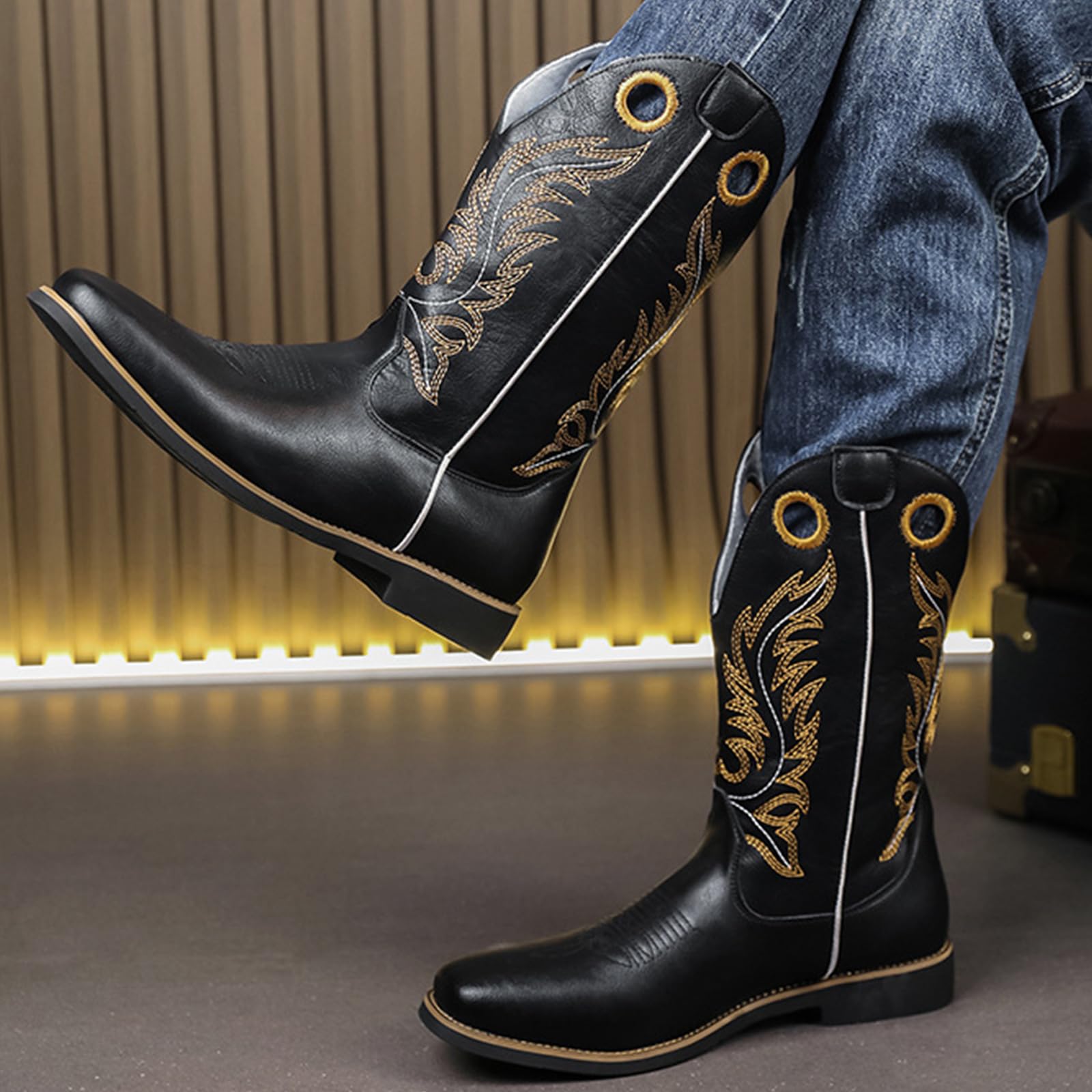 Stivali da Cowboy da Uomo con Punta Quadrata, Stivali Western Ricamati, Stivale Tradizionale Country con Linguette Infilare