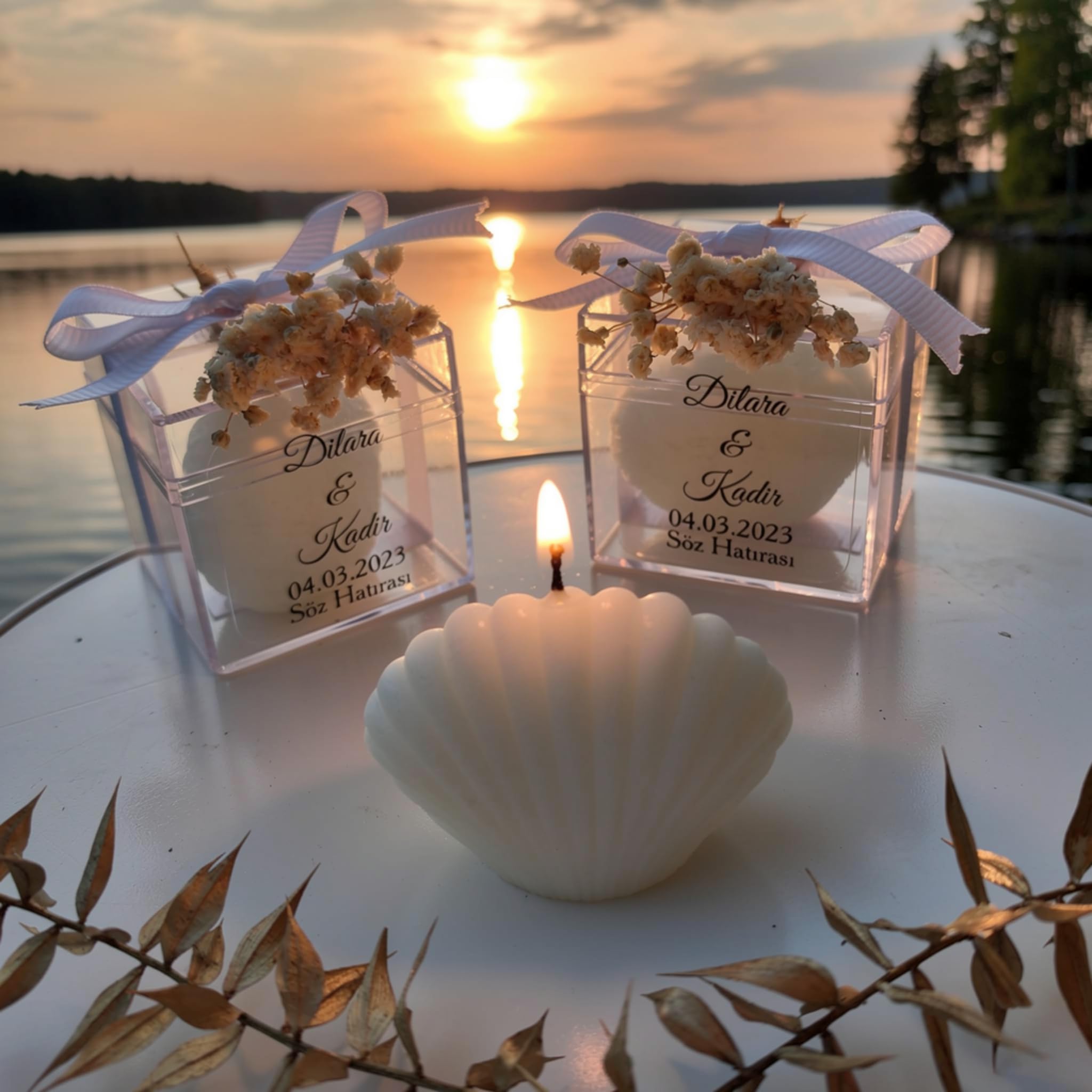 Lot de 50 bougies blanches élégantes en forme de coquillage pour mariages, fêtes prénatales et sur la plage, cadeaux de fête polyvalents