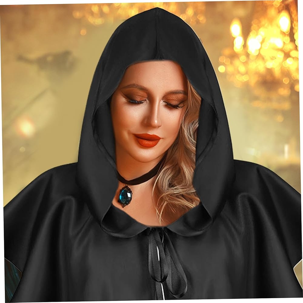 Dark gray deatchable hooded cape（マント） Amazon.com: XGOPTS Halloween Ghost Zombie Hooded Robe