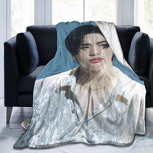 Manta Hyunjin de franela súper suave para niños, para cama, sofá, oficina, rodillera, cama, auto, campamento, playa, manta de 60 x 50 pulgadas