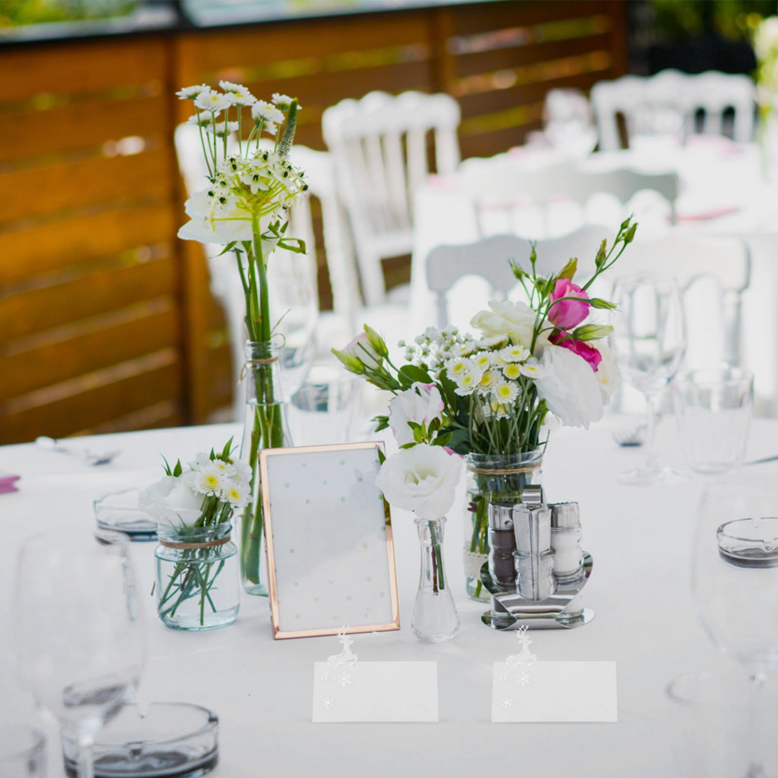 SHINEOFI 250 Stück Weihnachts Tischkarten mit Rentiermotiv, Weißes | Feines Lochmuster, Leichte Karten, Klare Platzzuordnung, für Tee und Dinnerpartys