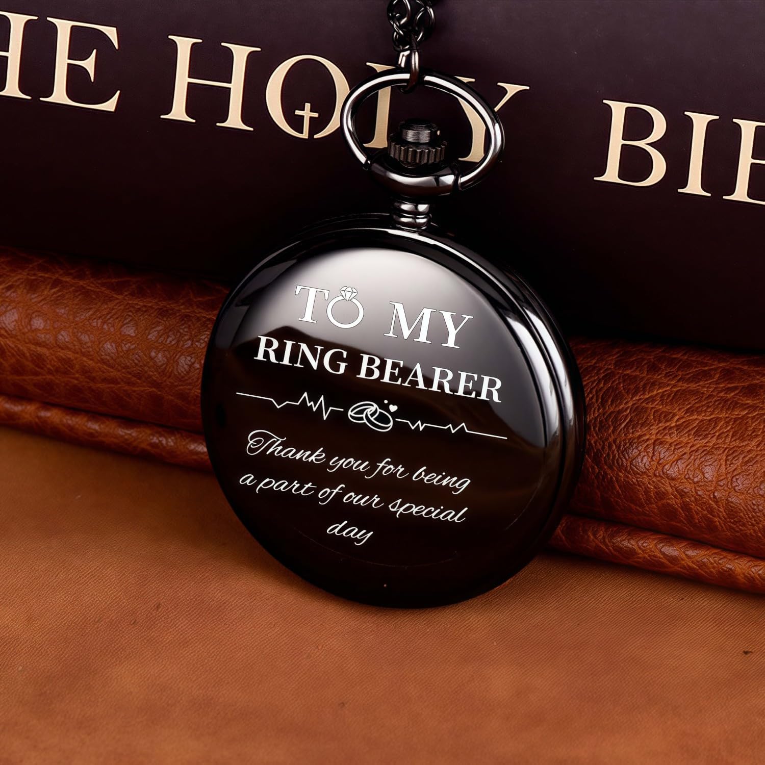 Groomsman Gifts for Wedding Engraved Pocket Watch Best Man Ring Bearer Groom Bride Father Roman Numerals Quartz Pocket Watches Wedding with Chain (1PCS 3PCS 4PCS 5PCS 6PCS)