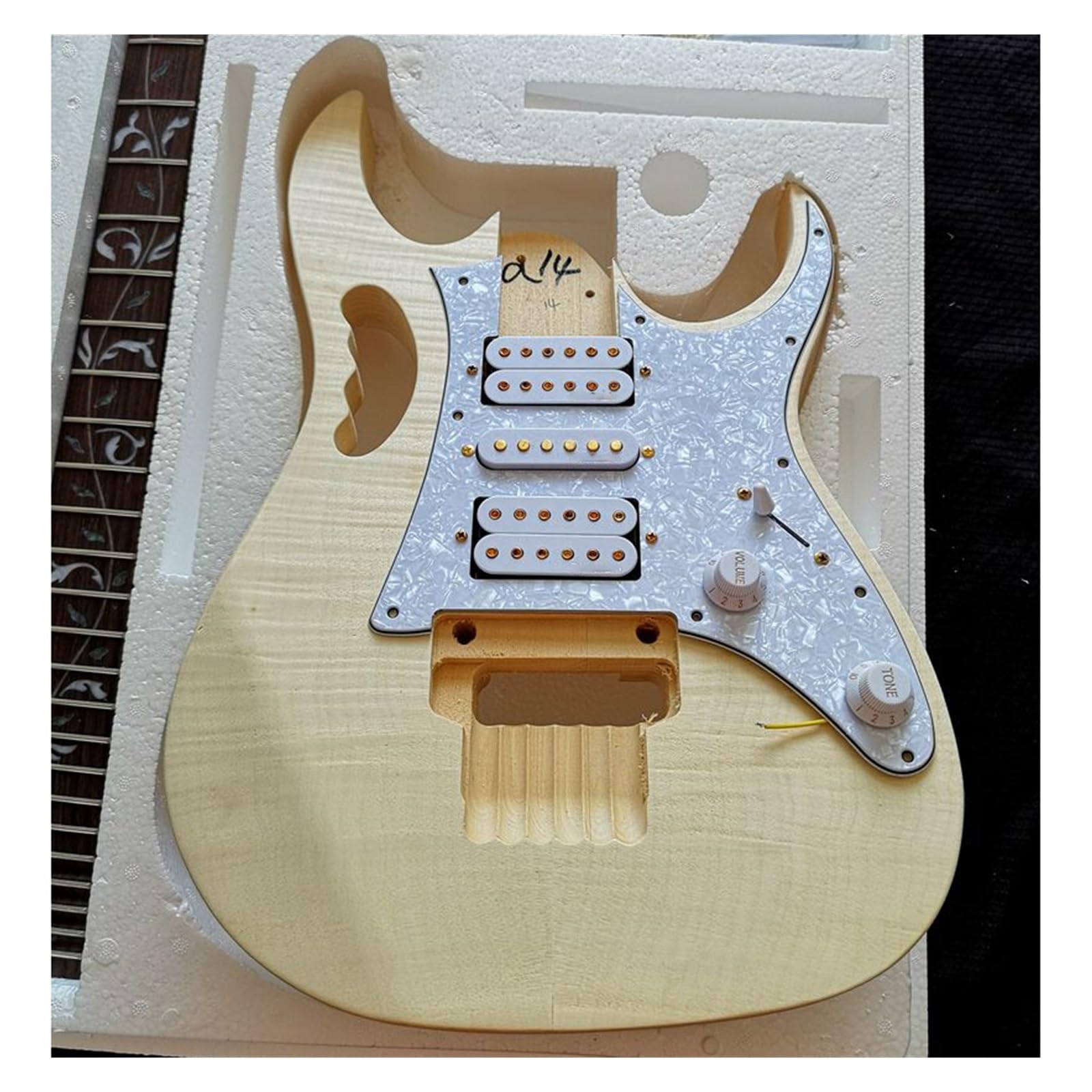 Unfinished Guitar Body Double Rocker Electric Guitar Production Kit Tiger Maple Basswood Solid Wood Body(A14)