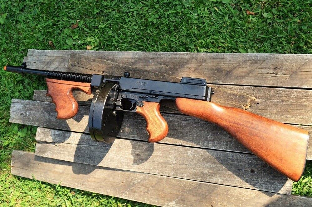 Amazon | 模造銃(装飾品) デニックス 1092 M1 サブマシンガン