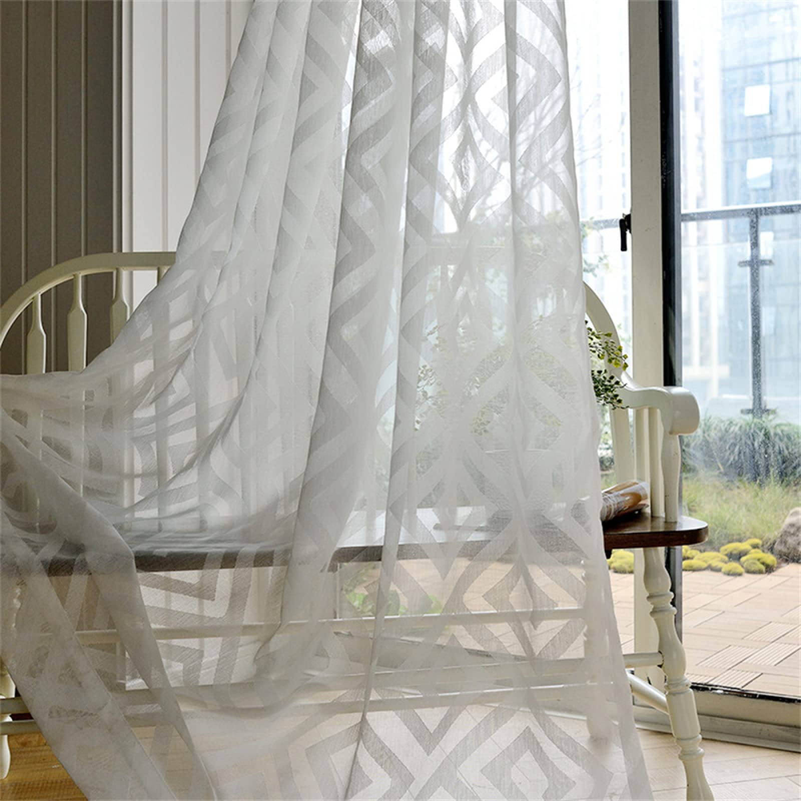 Translúcida Cortinas Visillo con Ollaos, Cheque Blanco Cortina de Voile con Bordadas,Juego de 1 Cortinas, de la luz Solar Mientras Protege Algo de privacidad para salón Habitacion 1x220x270CM